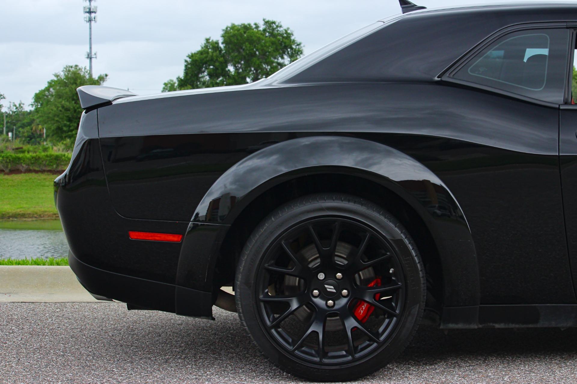 2023 Dodge Challenger 40