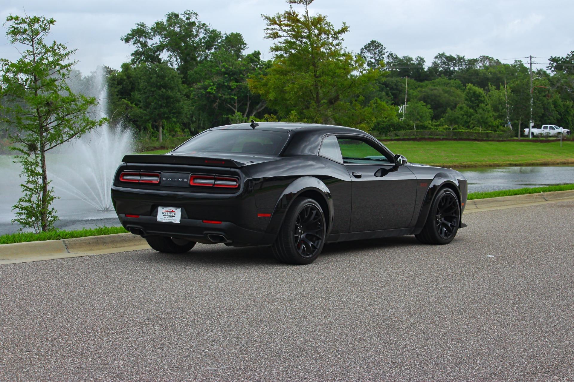 2023 Dodge Challenger 5