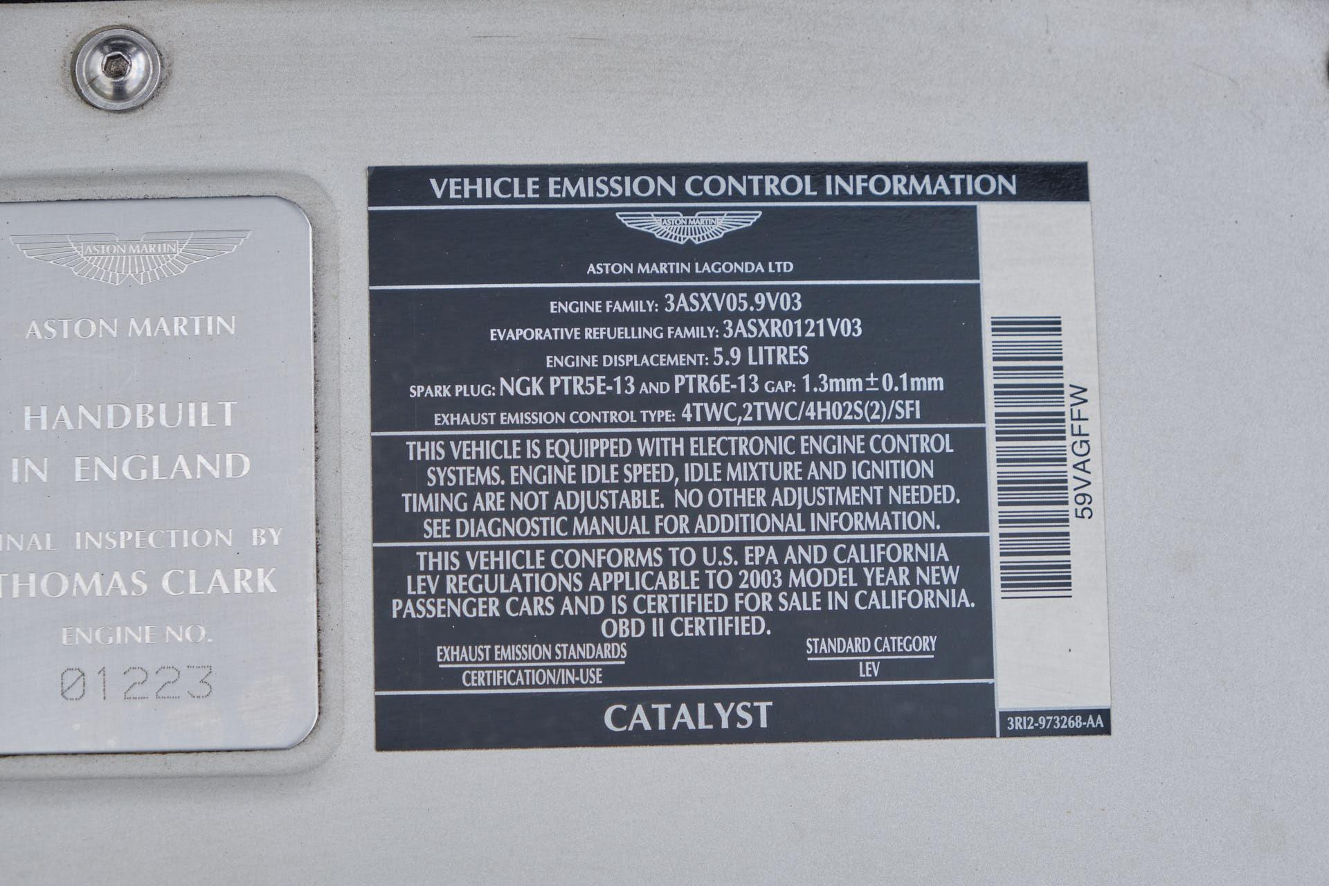 2003 Aston Martin Vanquish 43