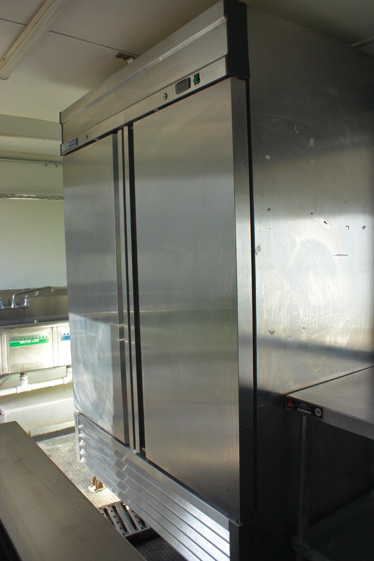 2009 Middlesex Equipment  Food Trailer 14