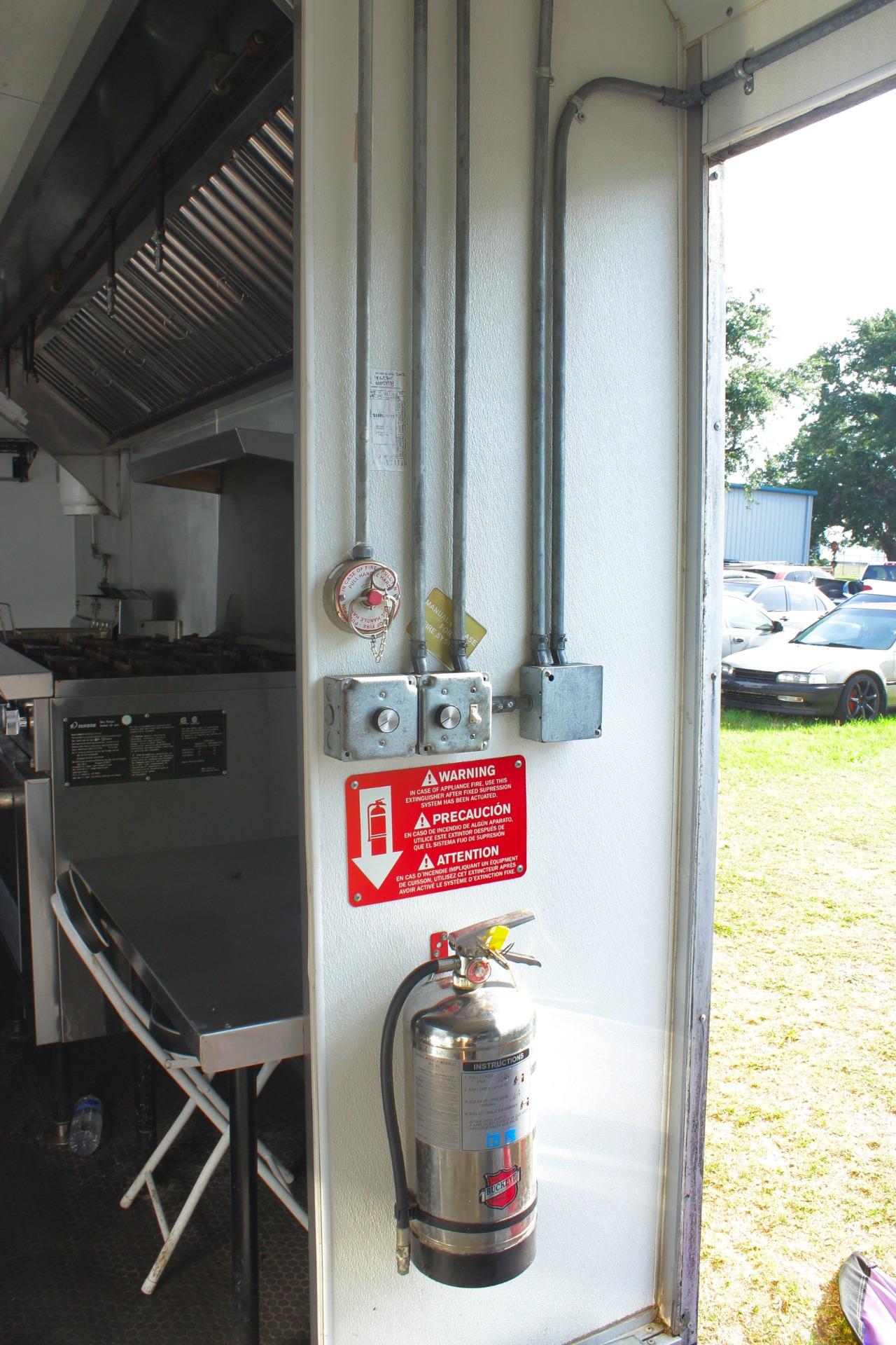 2009 Middlesex Equipment  Food Trailer 24