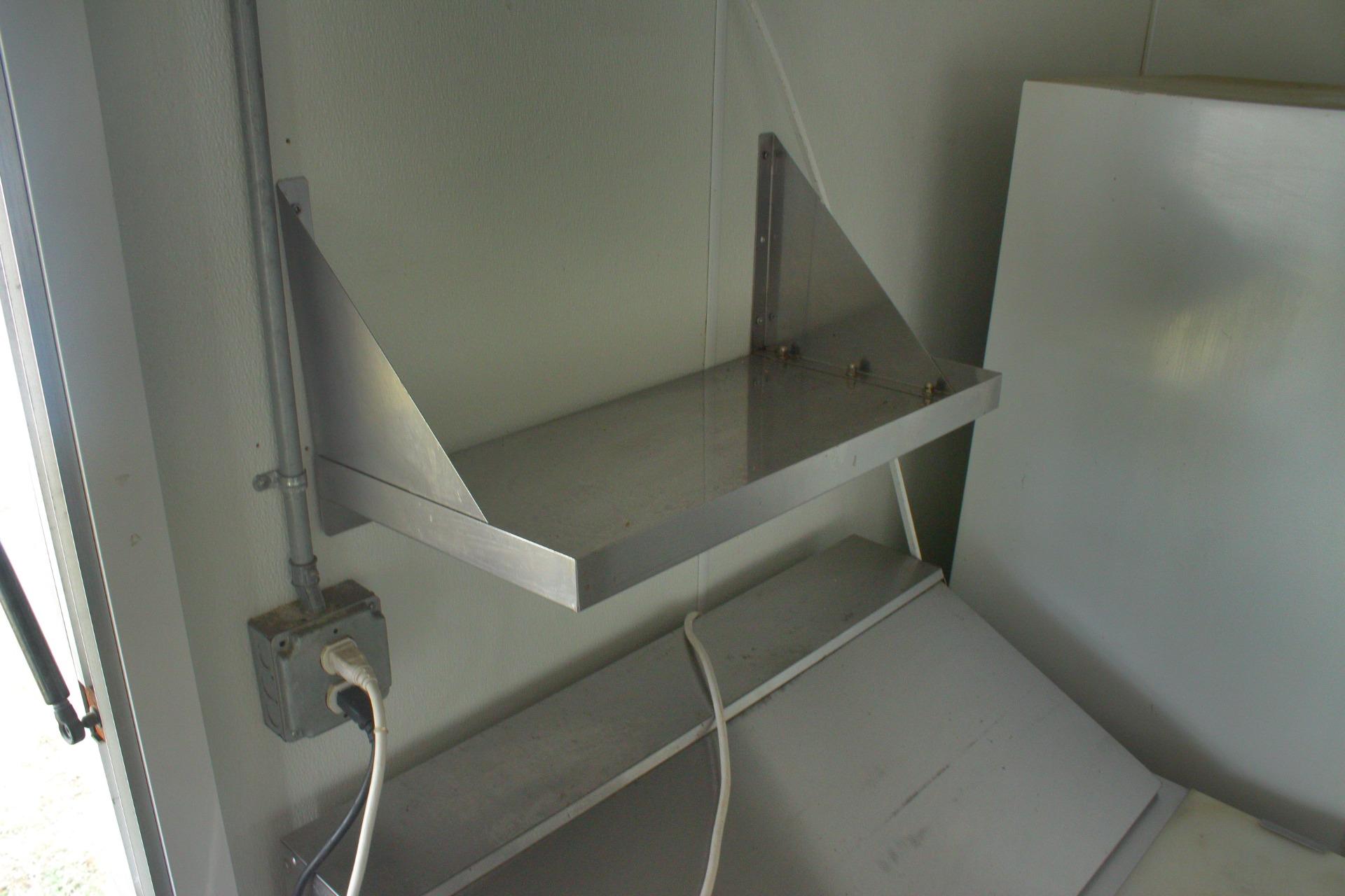 2009 Middlesex Equipment  Food Trailer 19