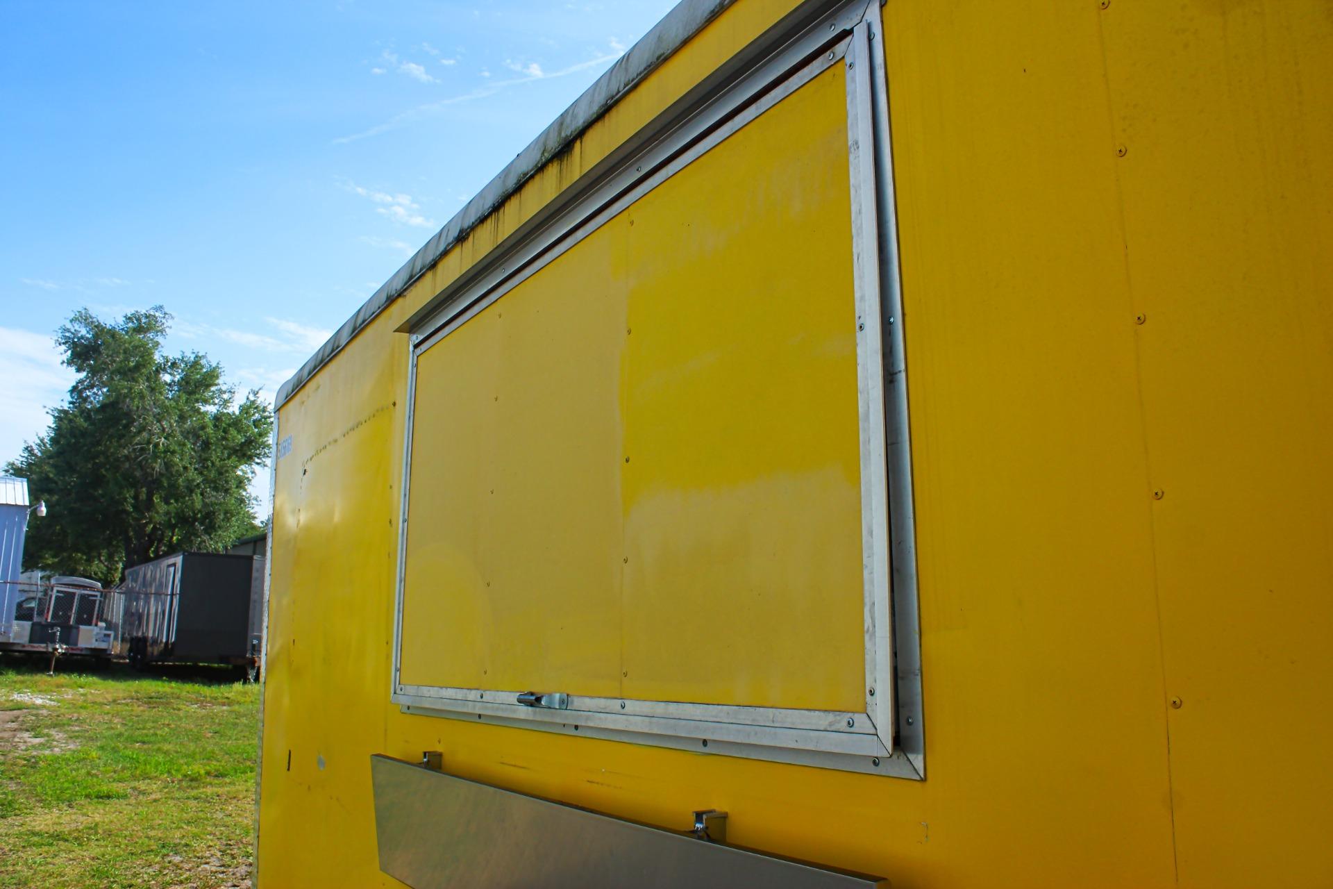2009 Middlesex Equipment  Food Trailer 34
