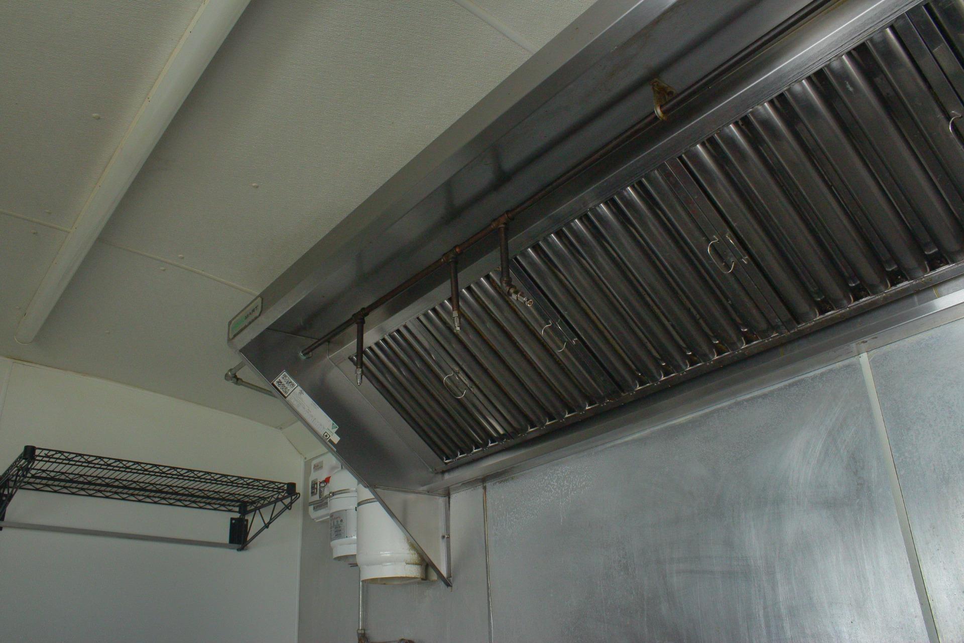2009 Middlesex Equipment  Food Trailer 22