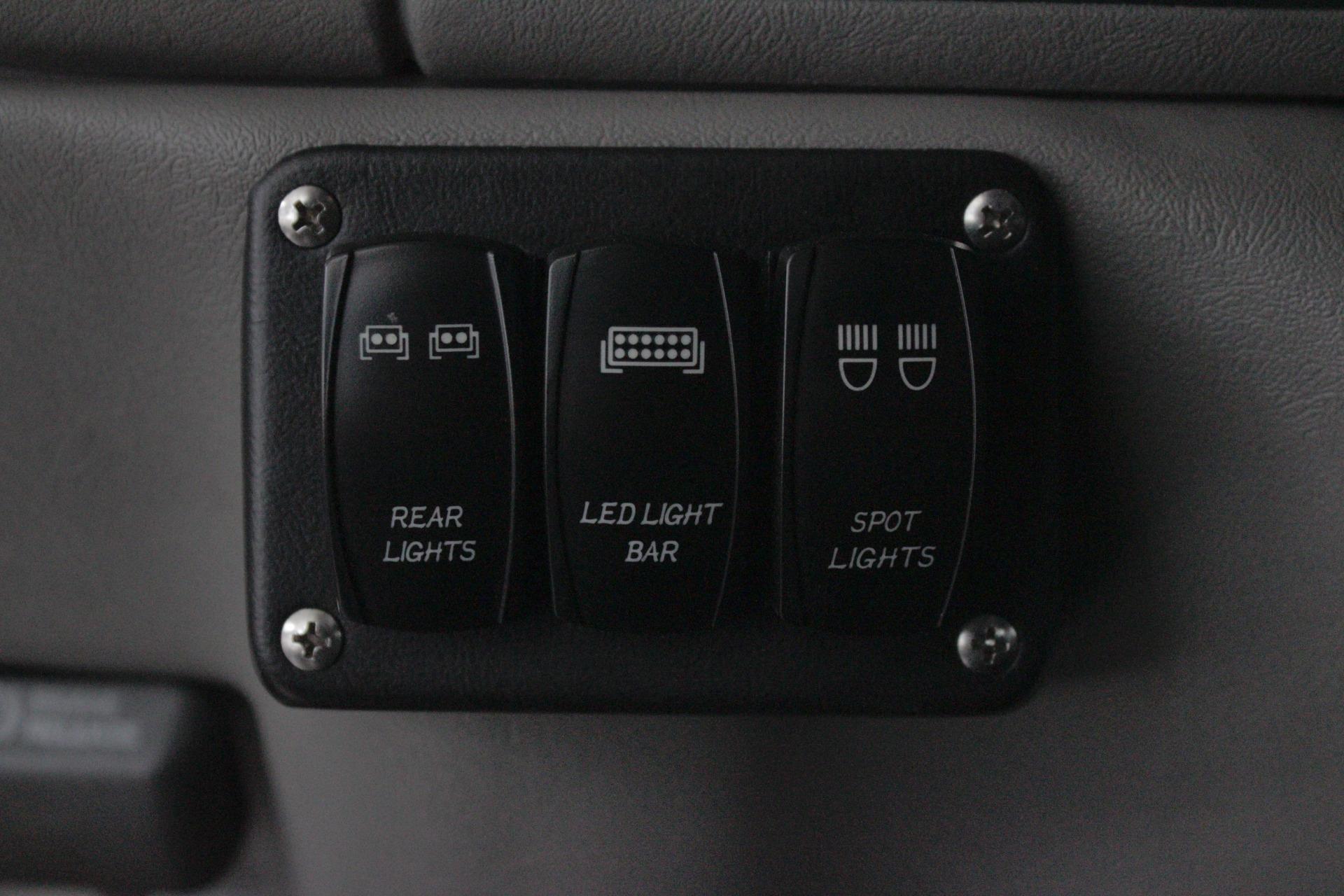 1999 Chevrolet Tahoe 33