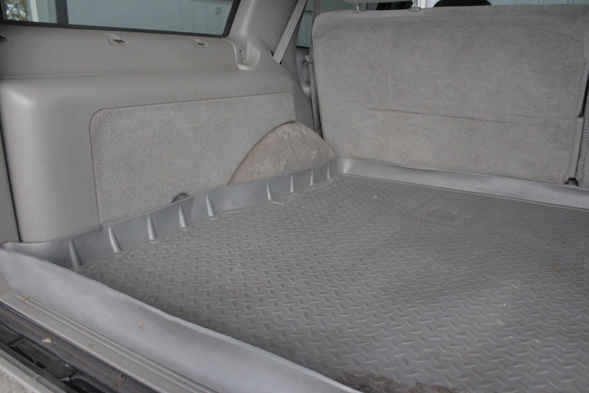 1999 Chevrolet Tahoe 54