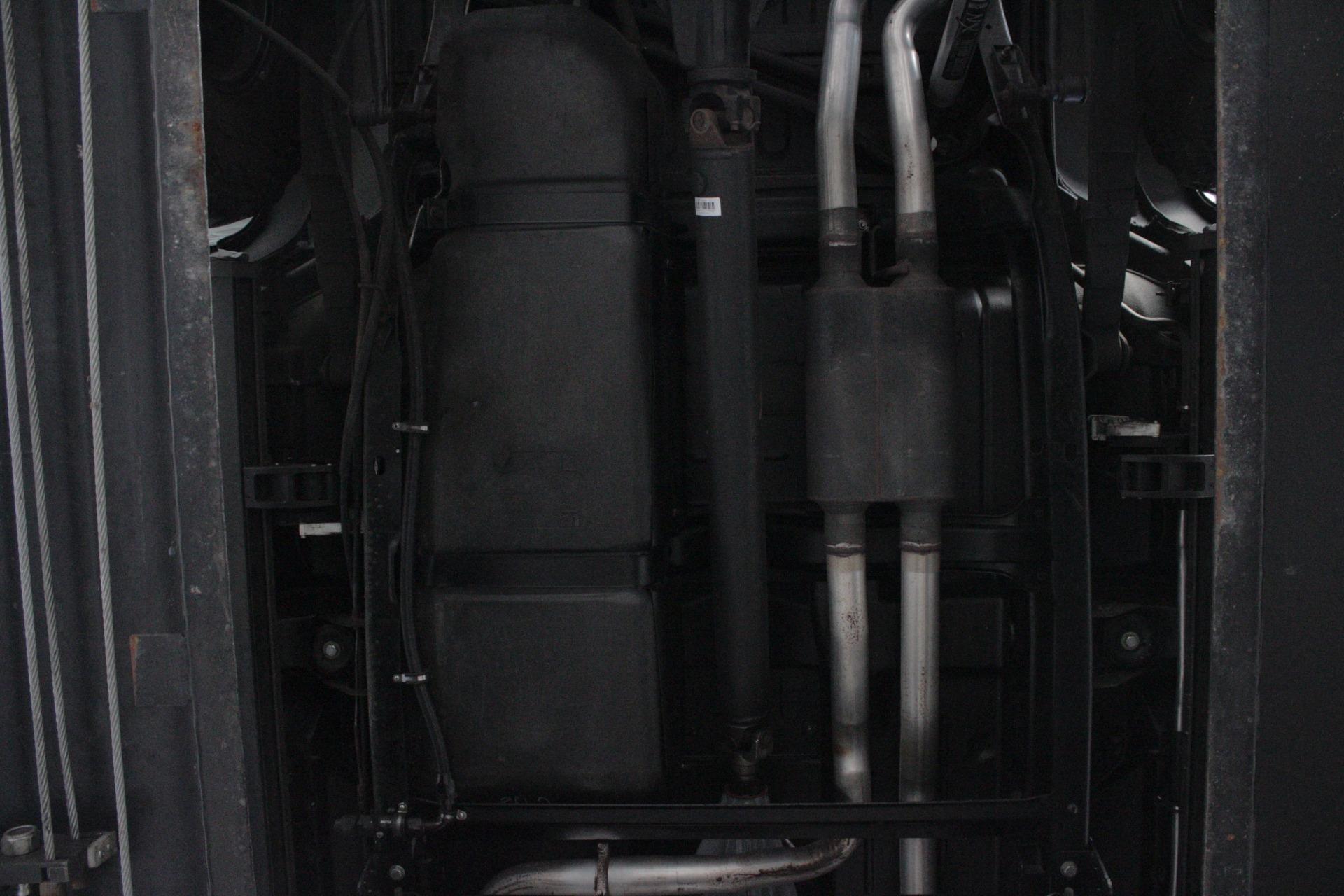 1999 Chevrolet Tahoe 59