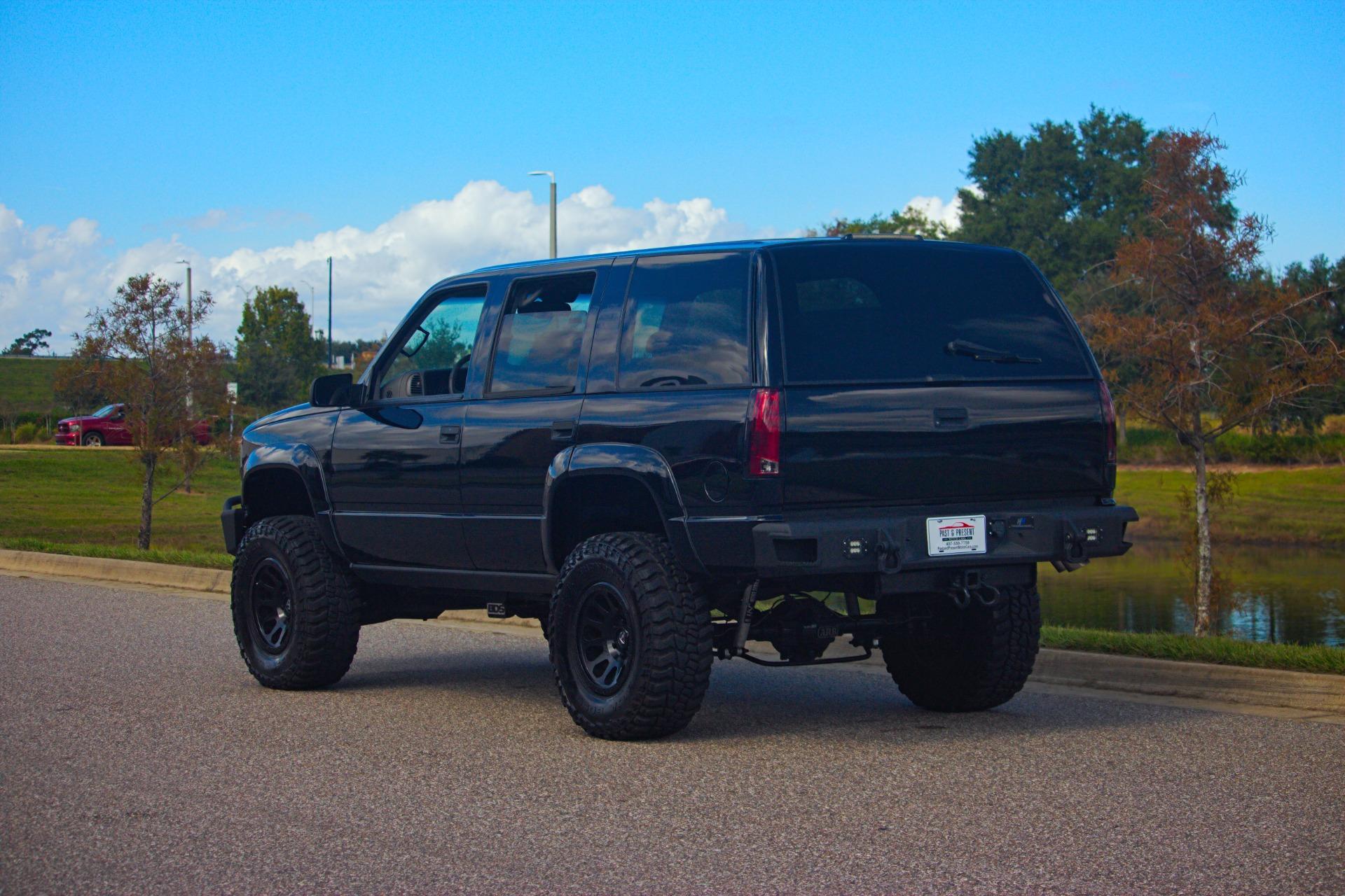 1999 Chevrolet Tahoe 3
