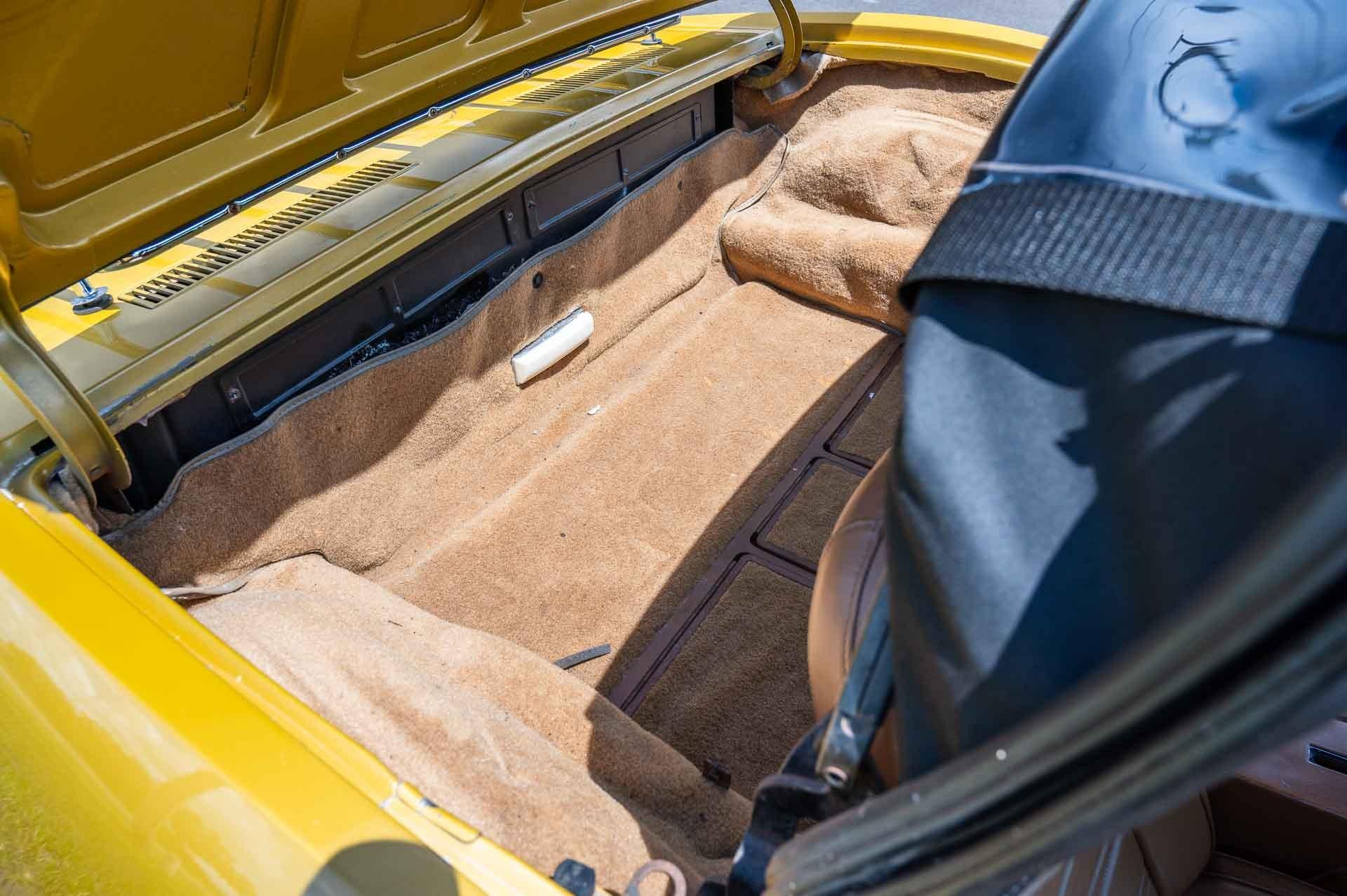 1972 Chevrolet Corvette 104