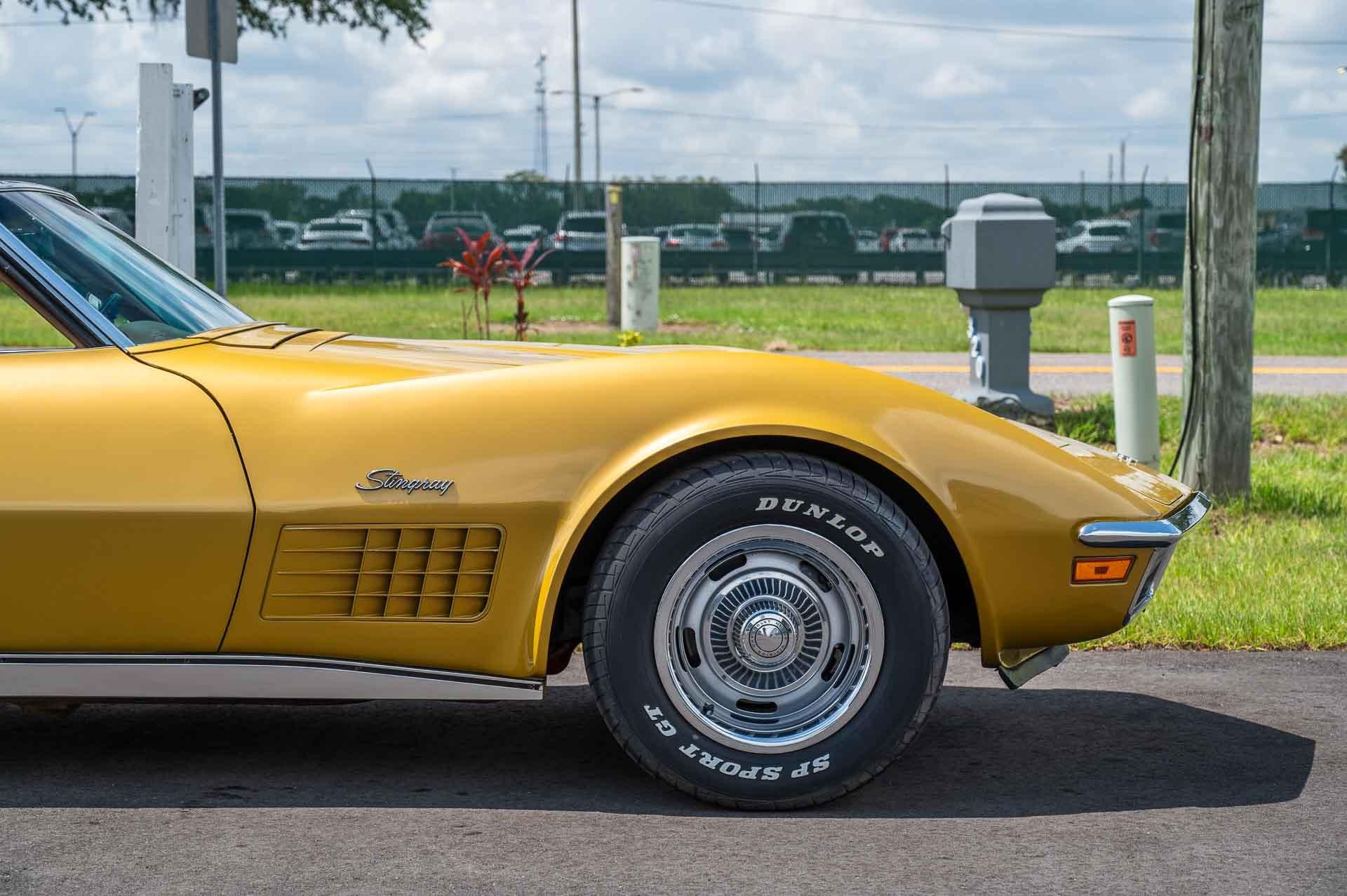 1972 Chevrolet Corvette 40