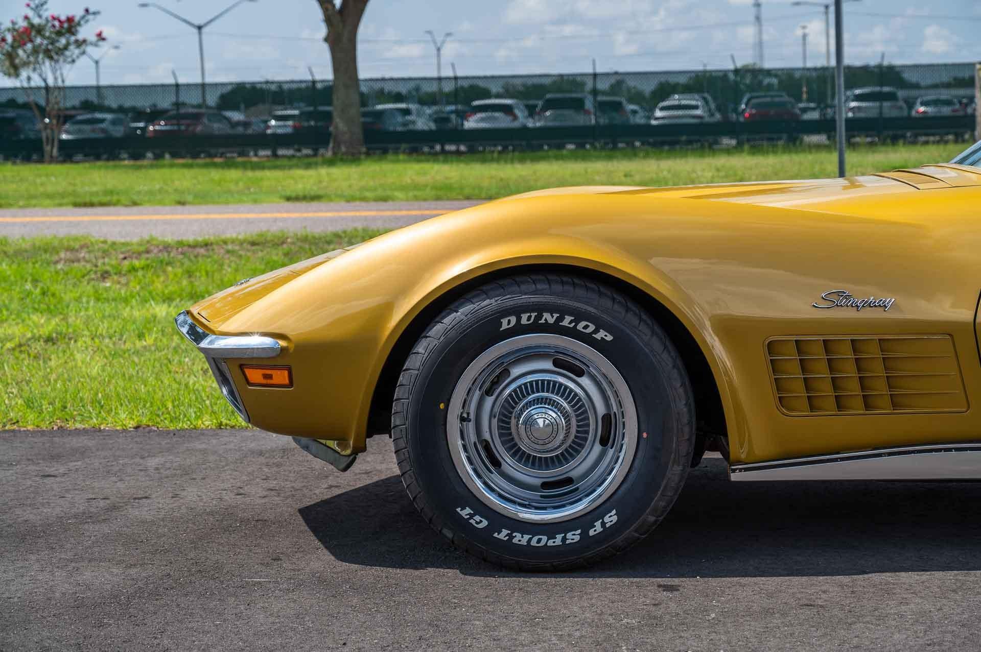 1972 Chevrolet Corvette 24