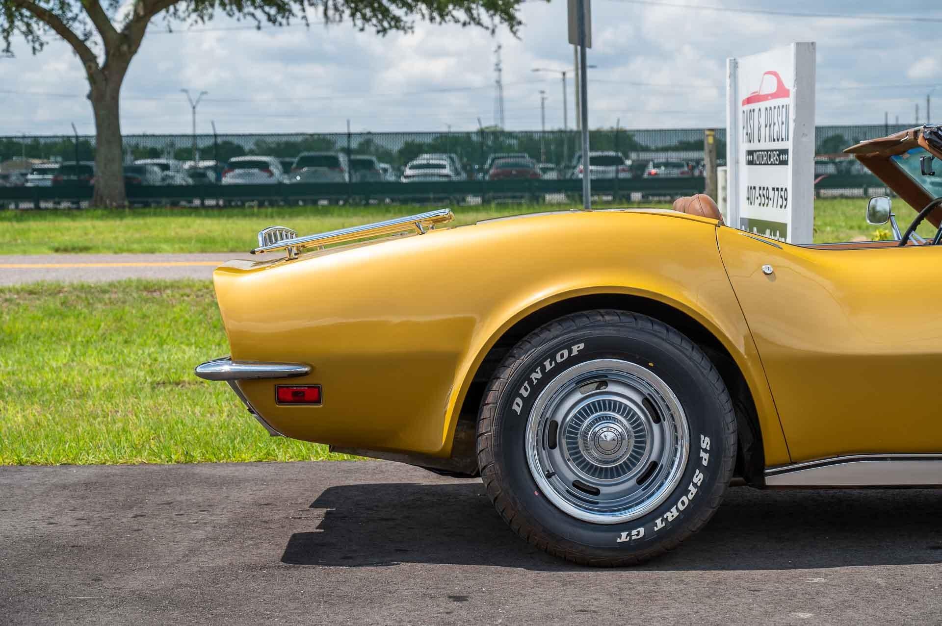 1972 Chevrolet Corvette 42