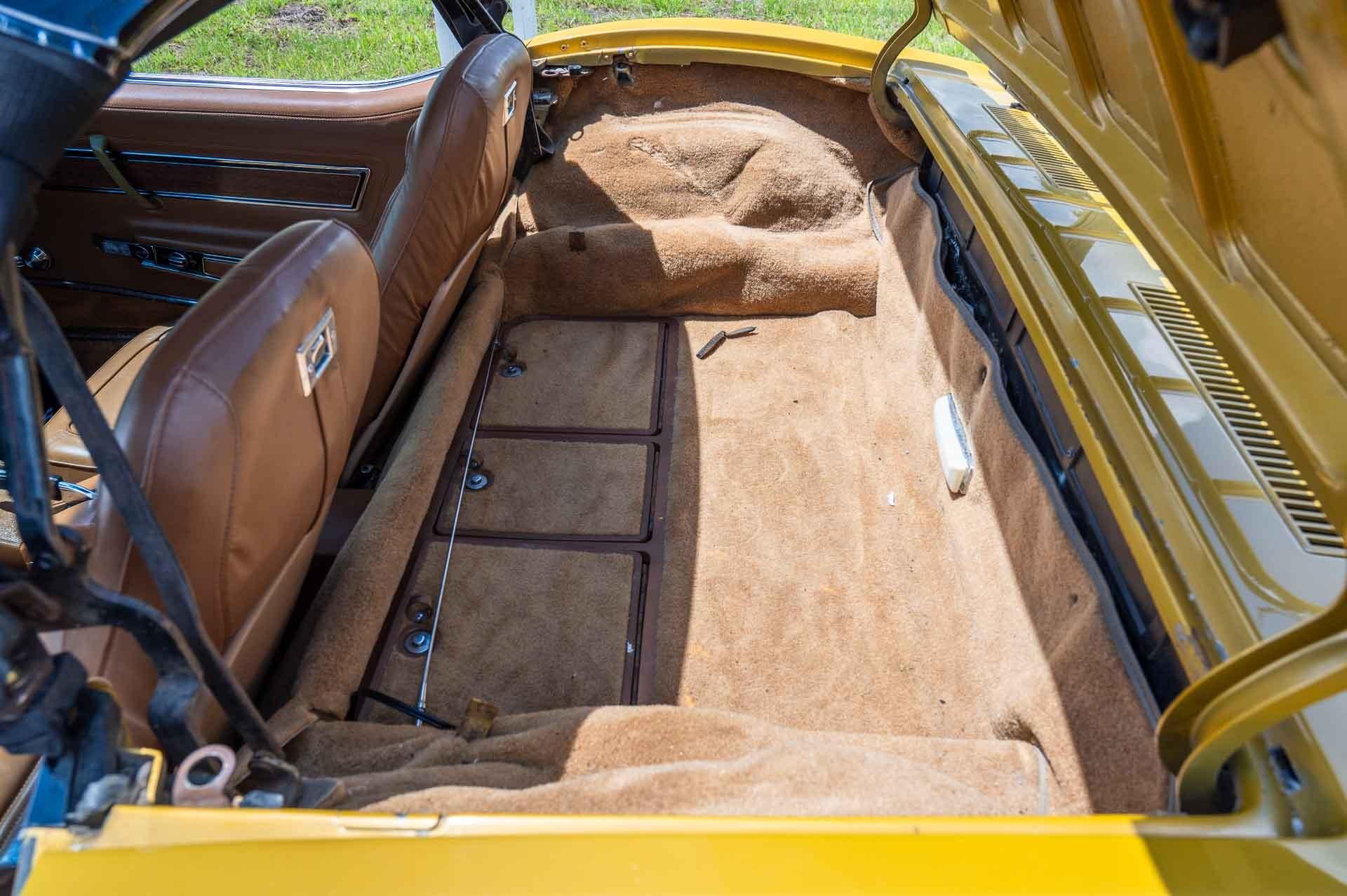 1972 Chevrolet Corvette 102