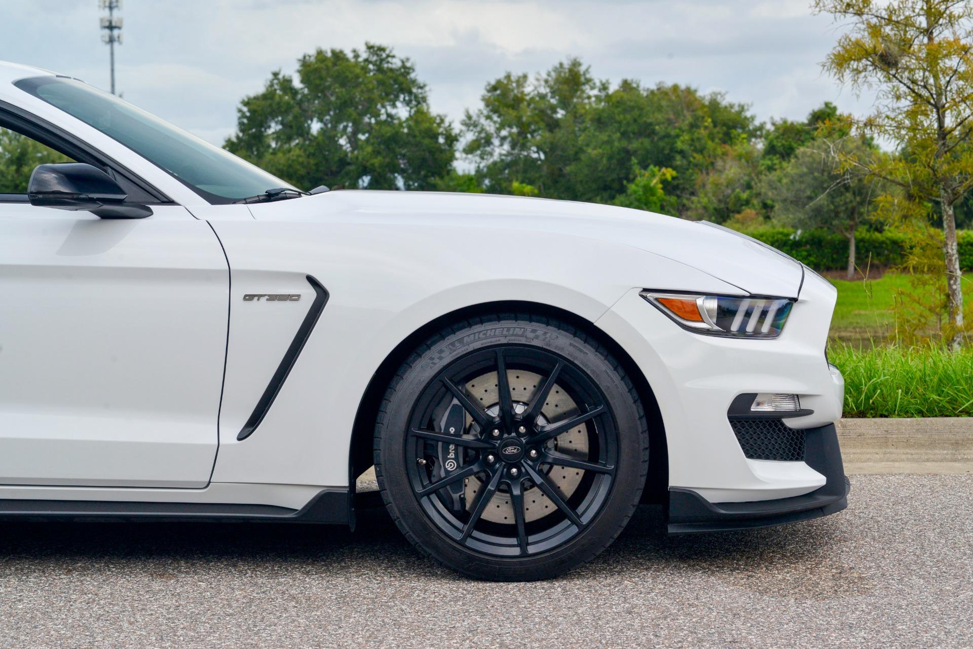 2016 Ford Mustang Shelby GT350 42