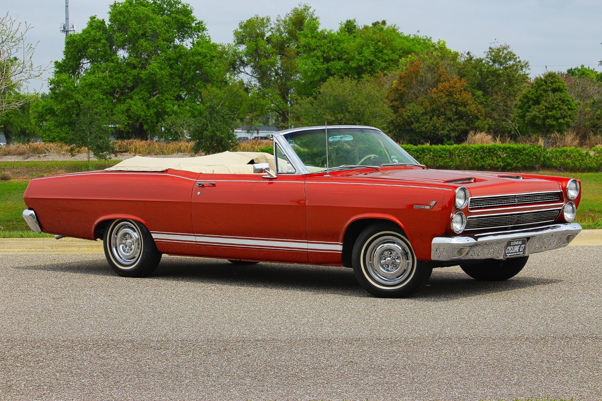 1966 Mercury Cyclone GT 1