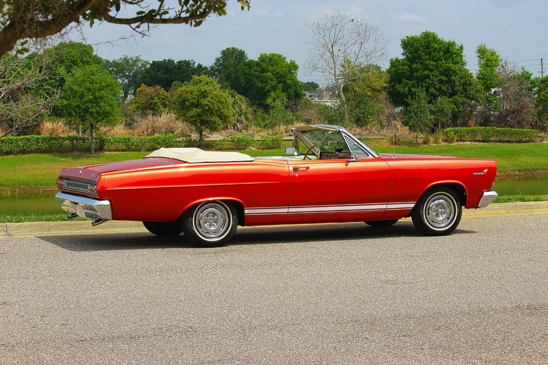 1966 Mercury Cyclone GT 38