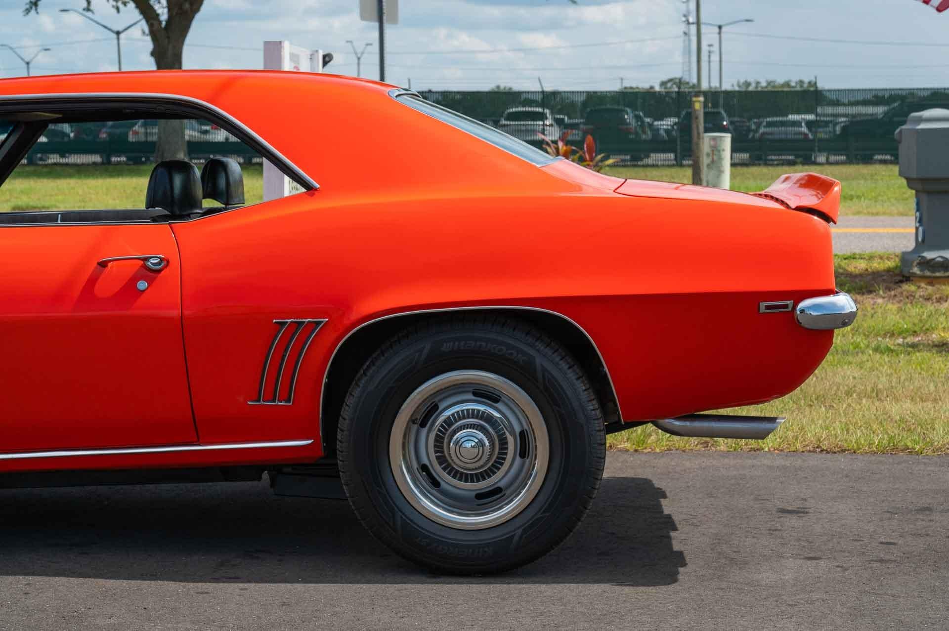 1969 Chevrolet Camaro 20