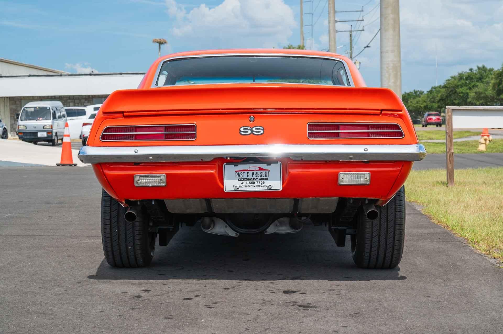 1969 Chevrolet Camaro 26