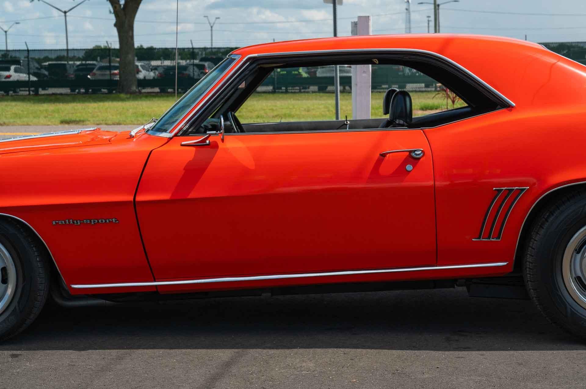 1969 Chevrolet Camaro 21