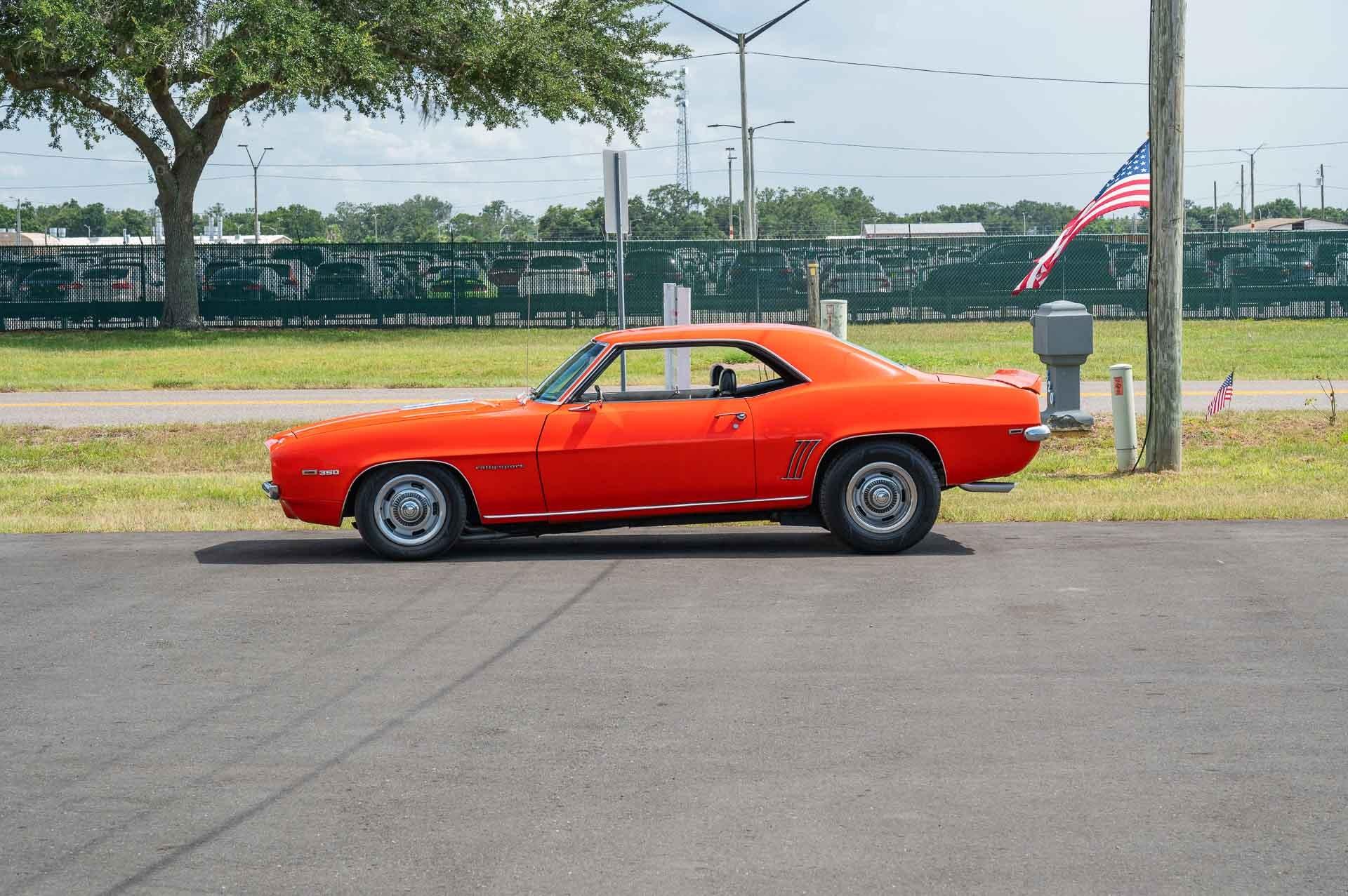 1969 Chevrolet Camaro 2