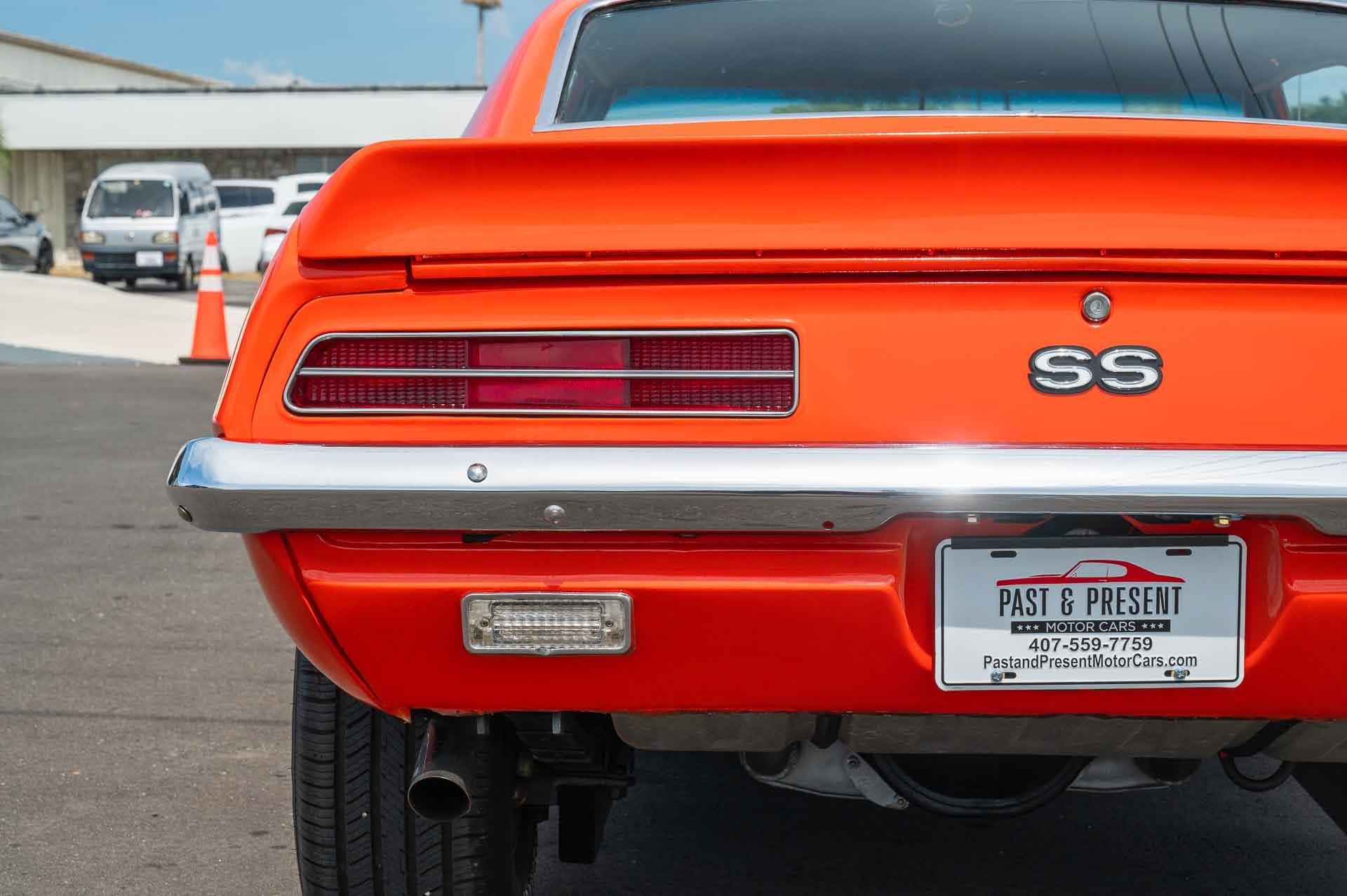 1969 Chevrolet Camaro 27