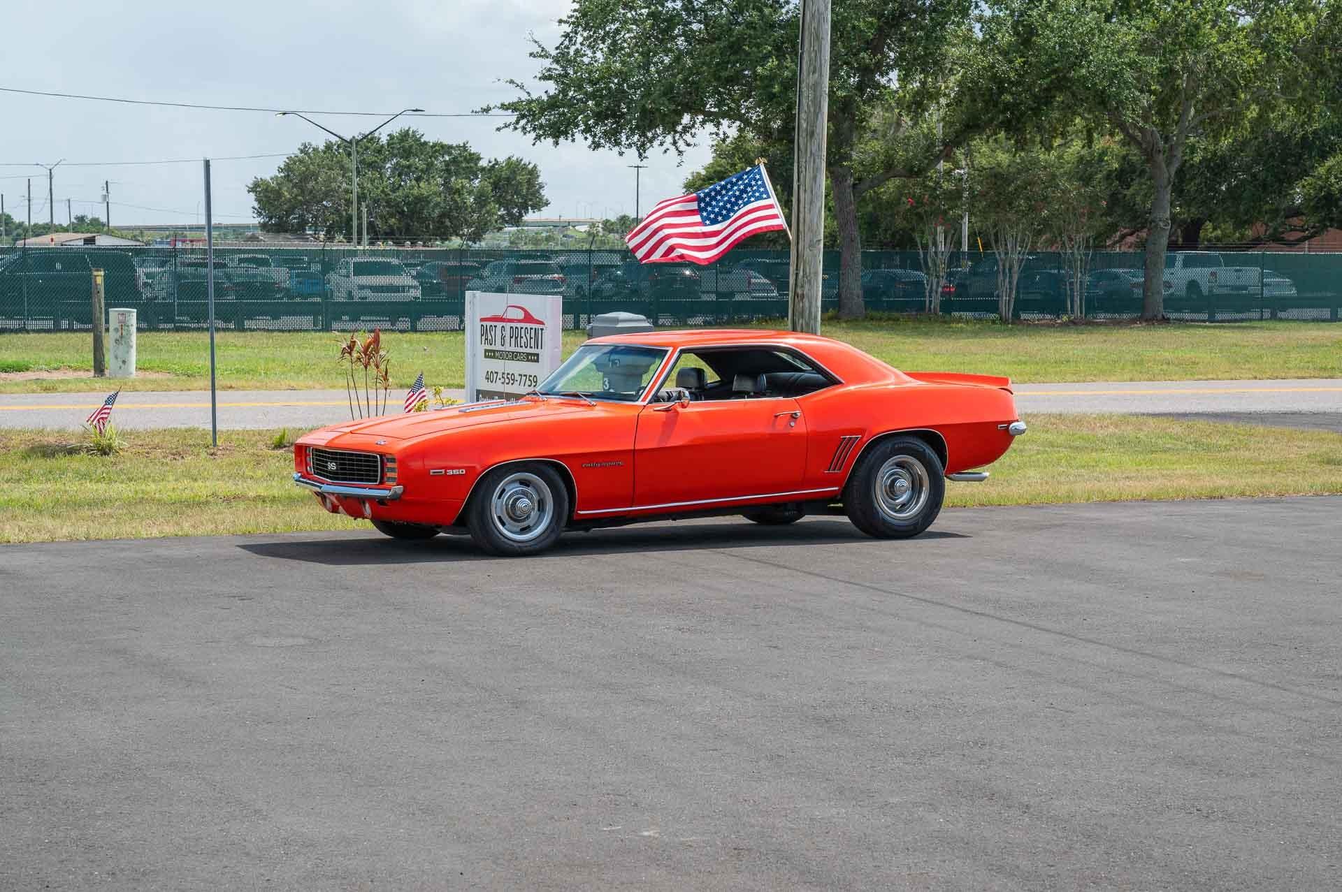 1969 Chevrolet Camaro 16