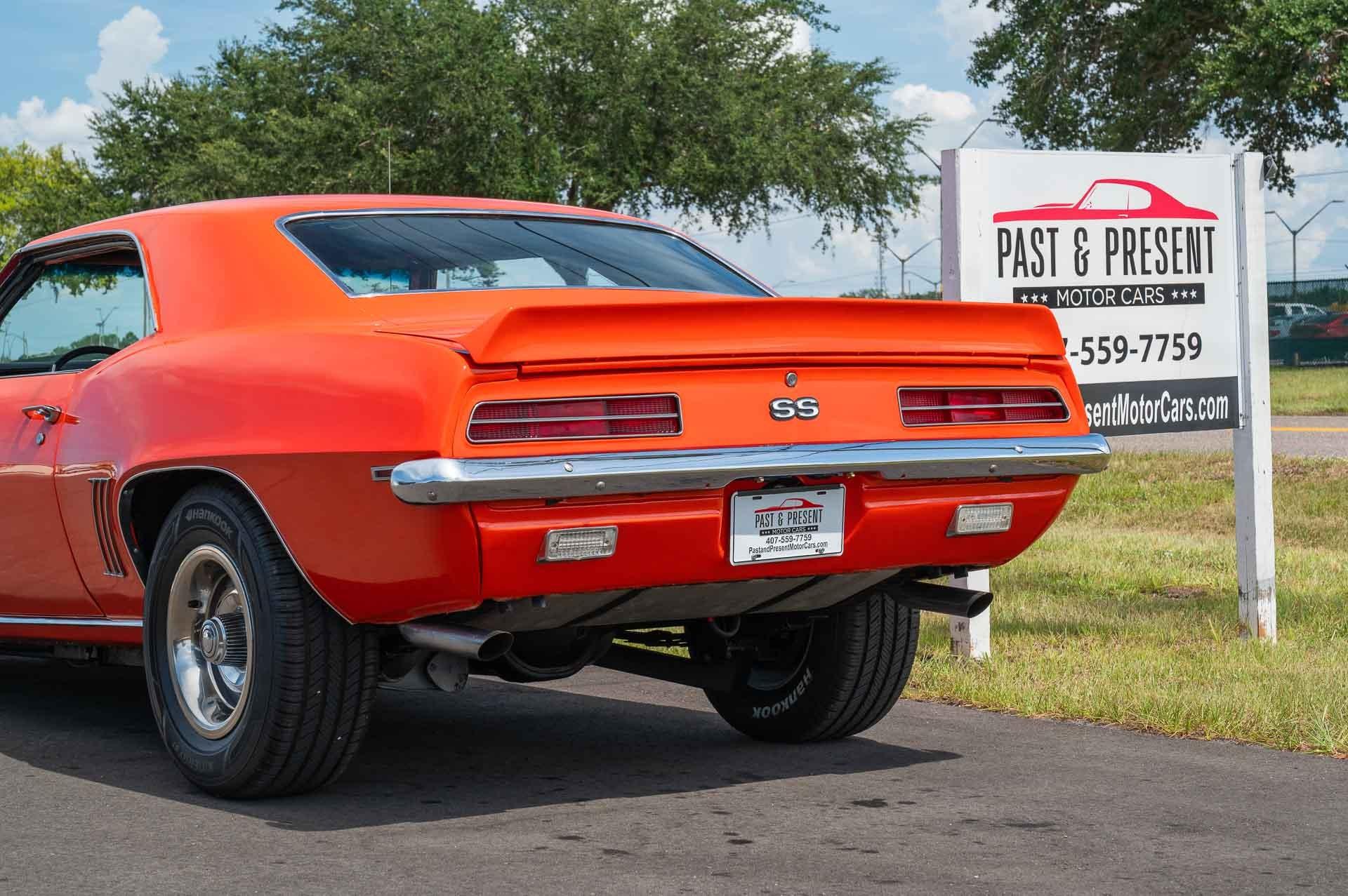 1969 Chevrolet Camaro 19