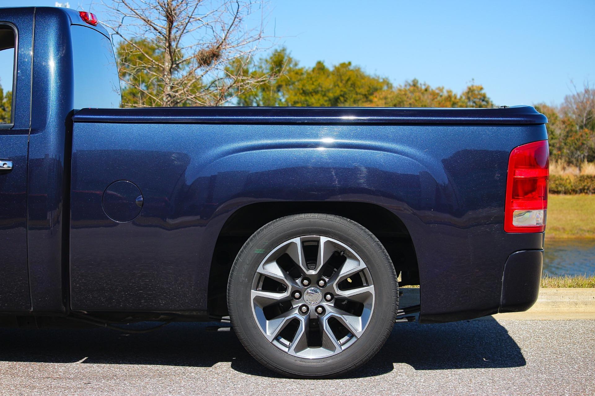 2007 GMC Sierra 1500 Pickup 27