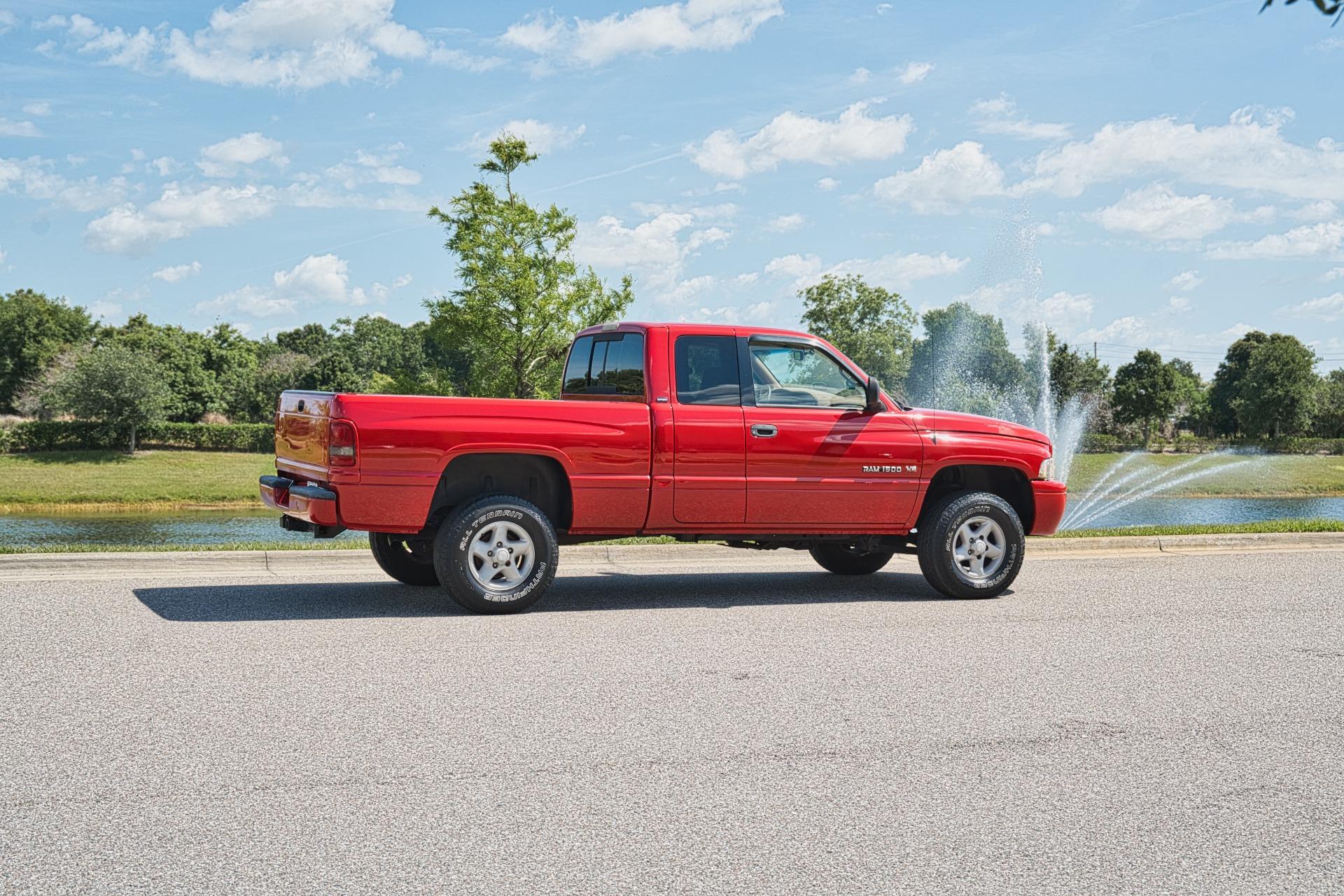 2001 Dodge RAM 1500 ST 22