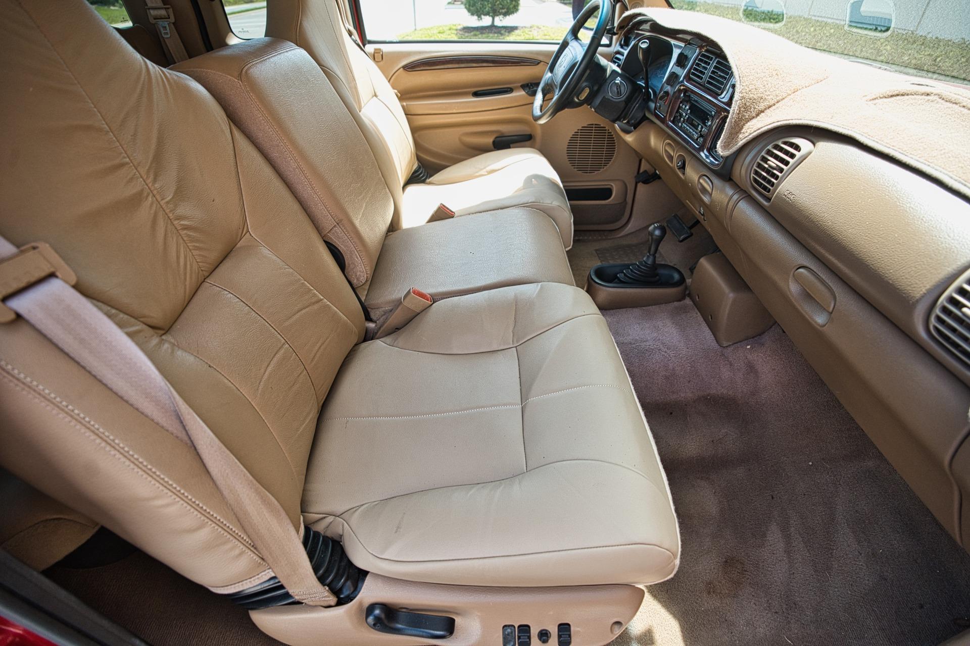 2001 Dodge RAM 1500 ST 57