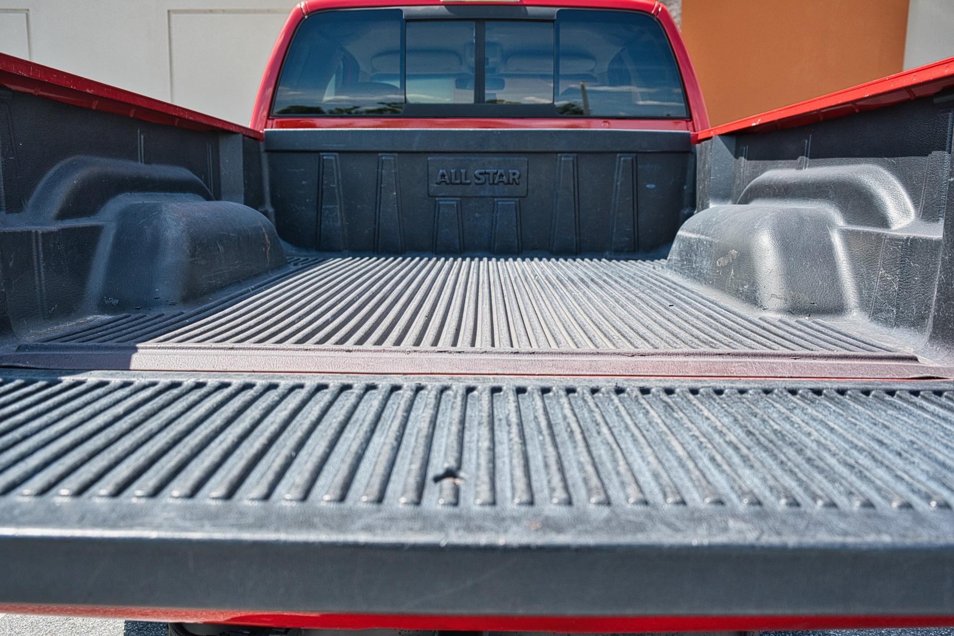 2001 Dodge RAM 1500 ST 72