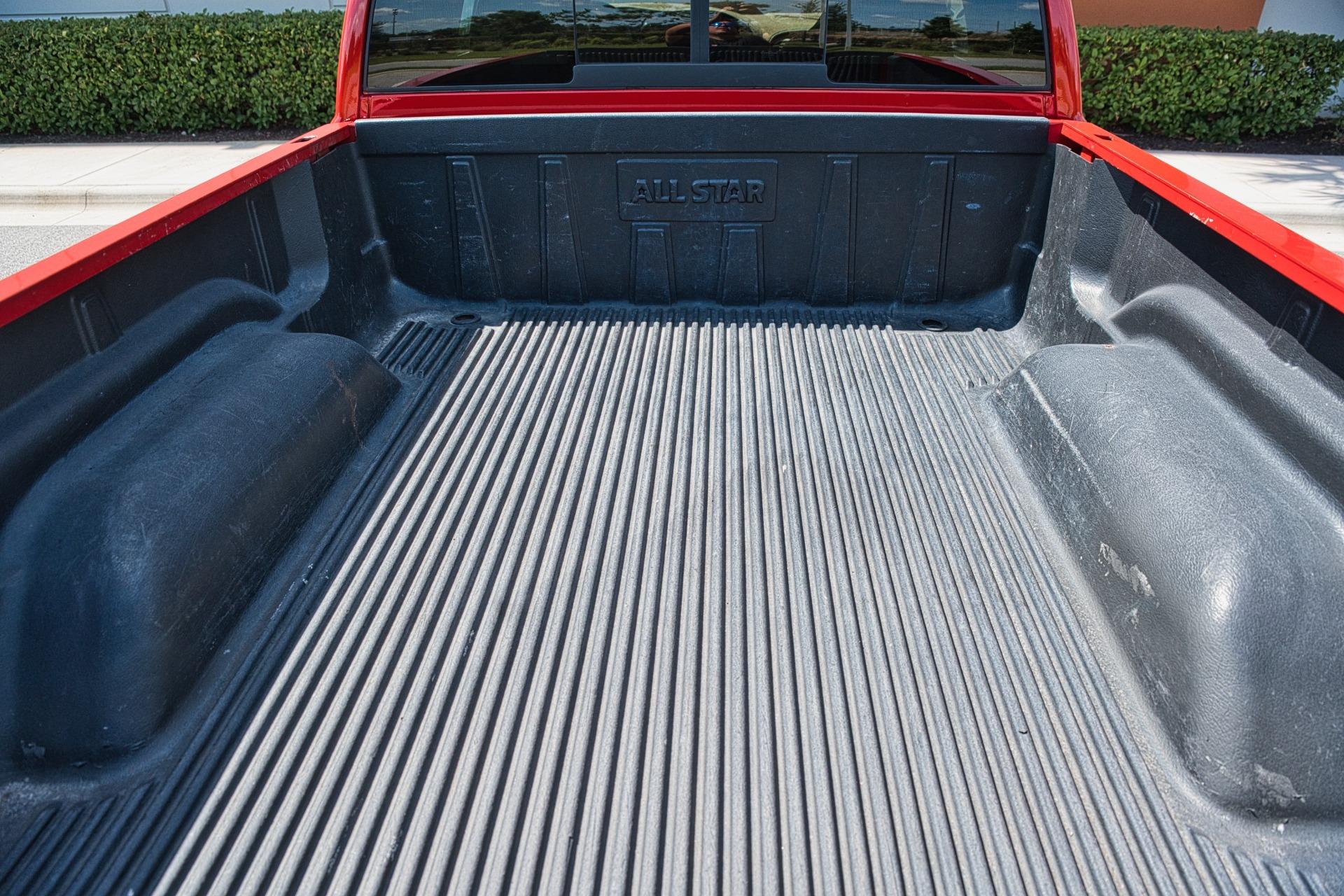 2001 Dodge RAM 1500 ST 69