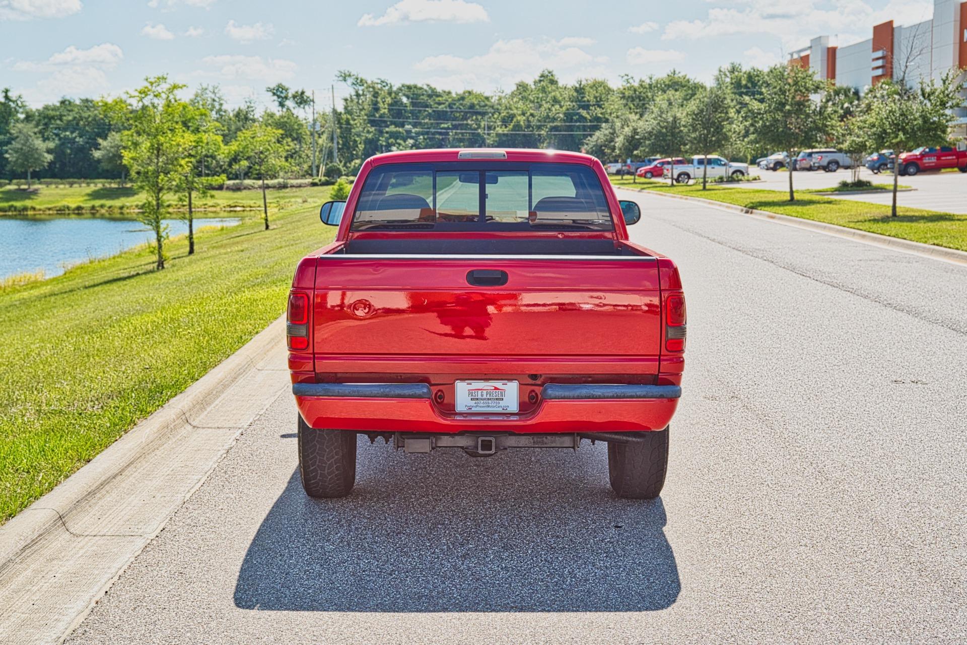 2001 Dodge RAM 1500 ST 28