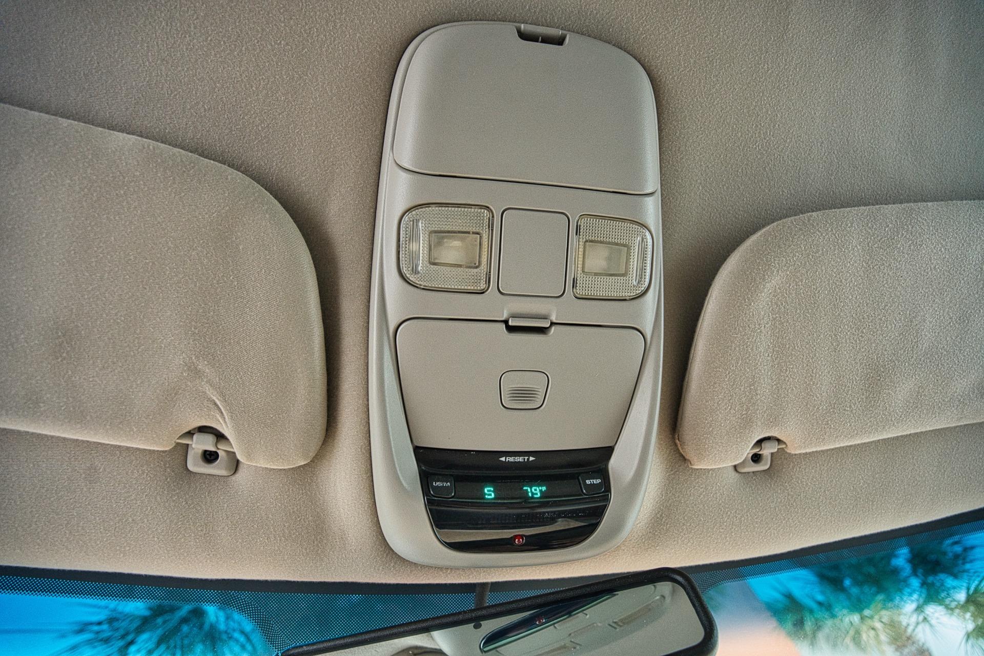 2001 Dodge RAM 1500 ST 50