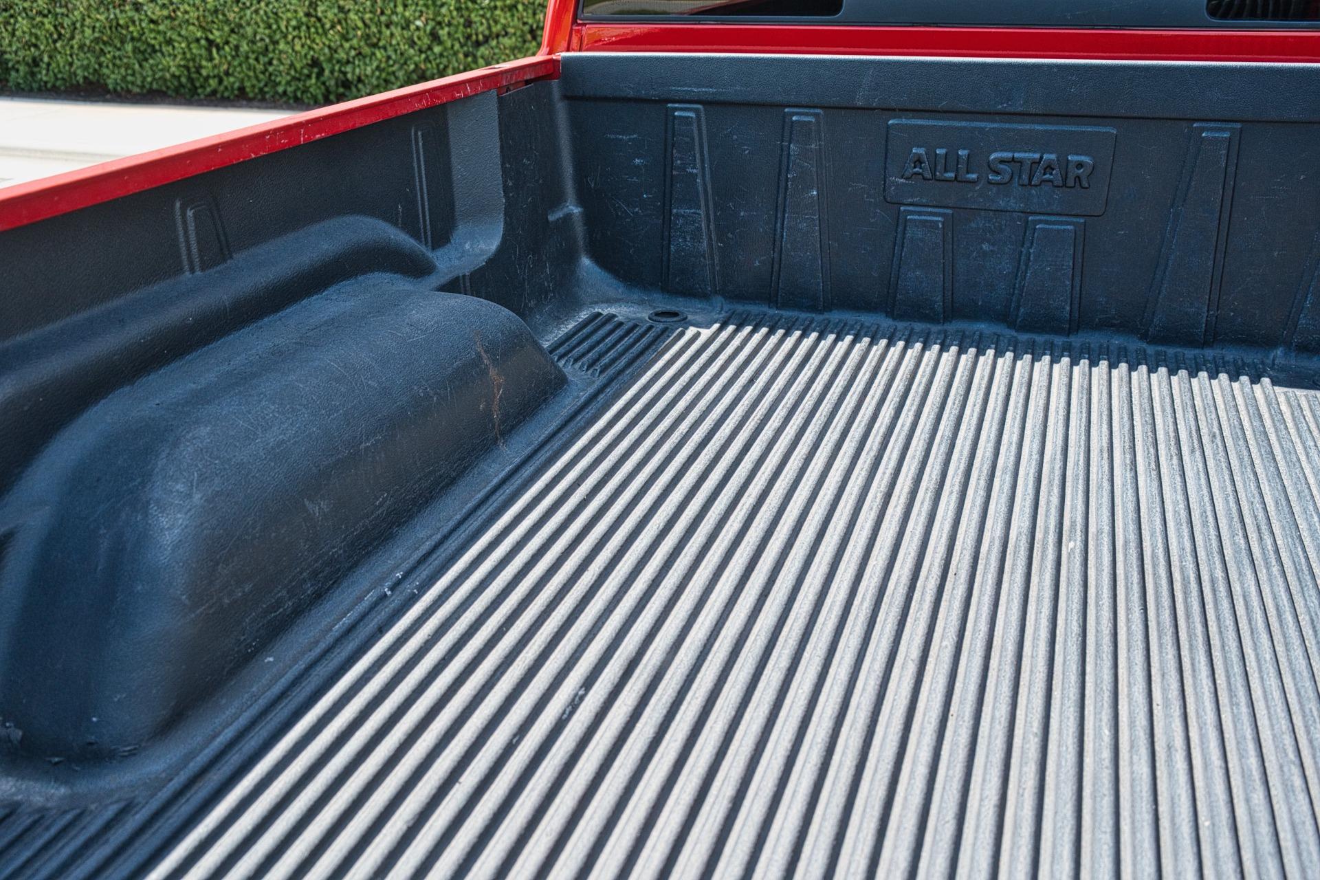 2001 Dodge RAM 1500 ST 70