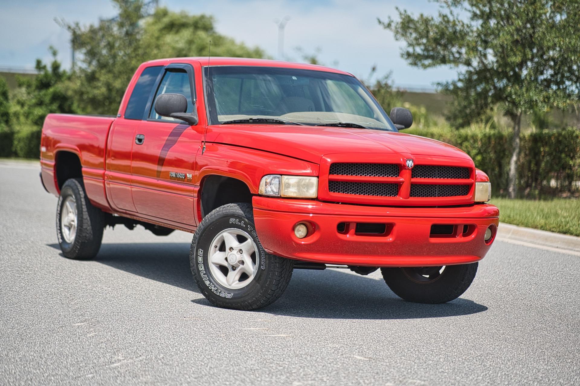 2001 Dodge RAM 1500 ST 81