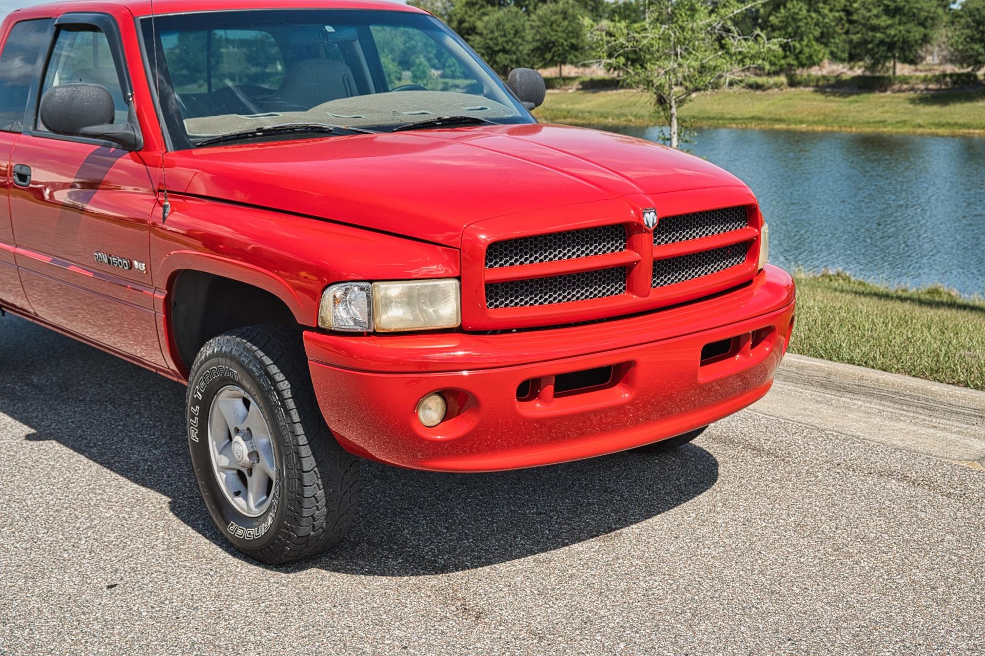 2001 Dodge RAM 1500 ST 37
