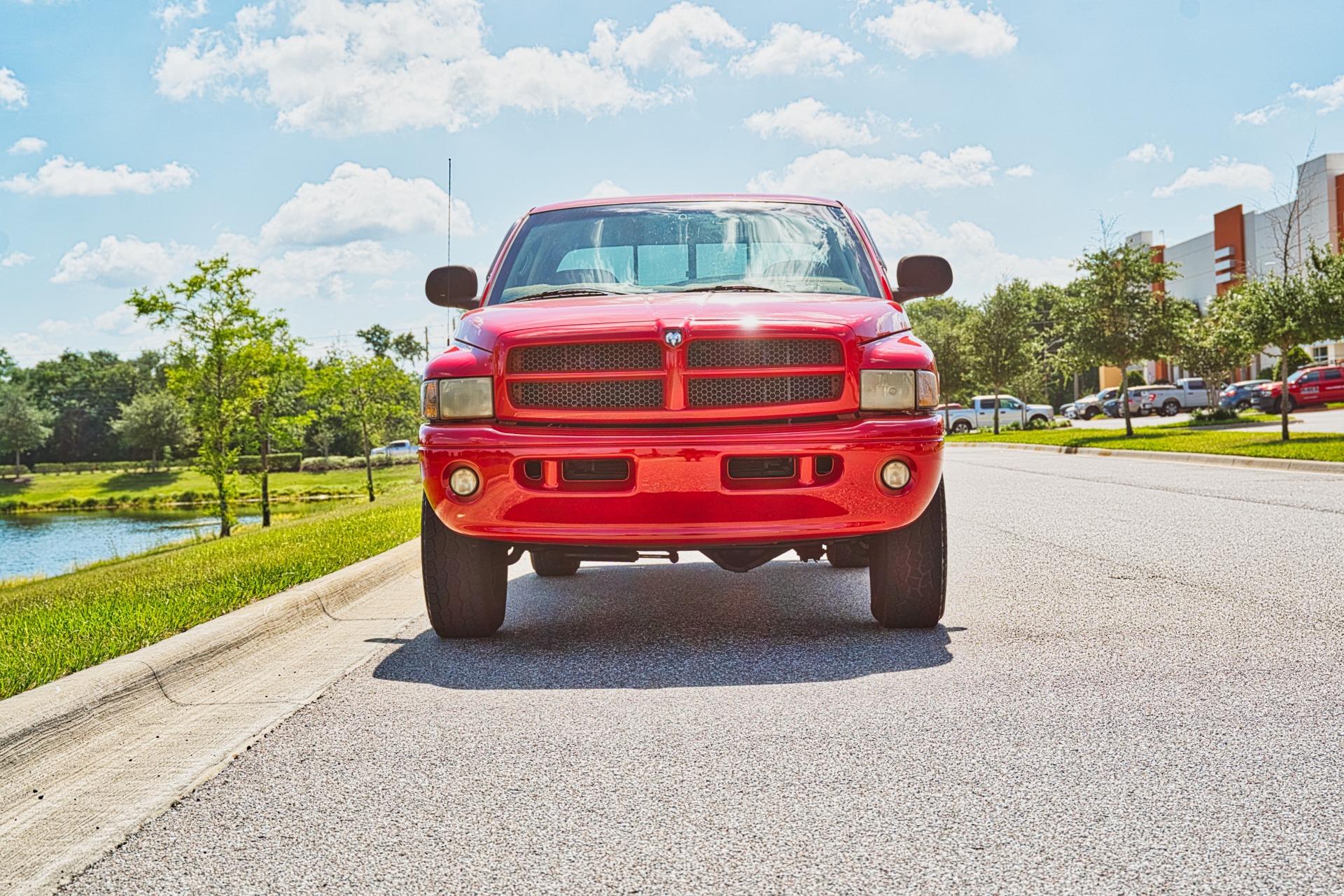 2001 Dodge RAM 1500 ST 10
