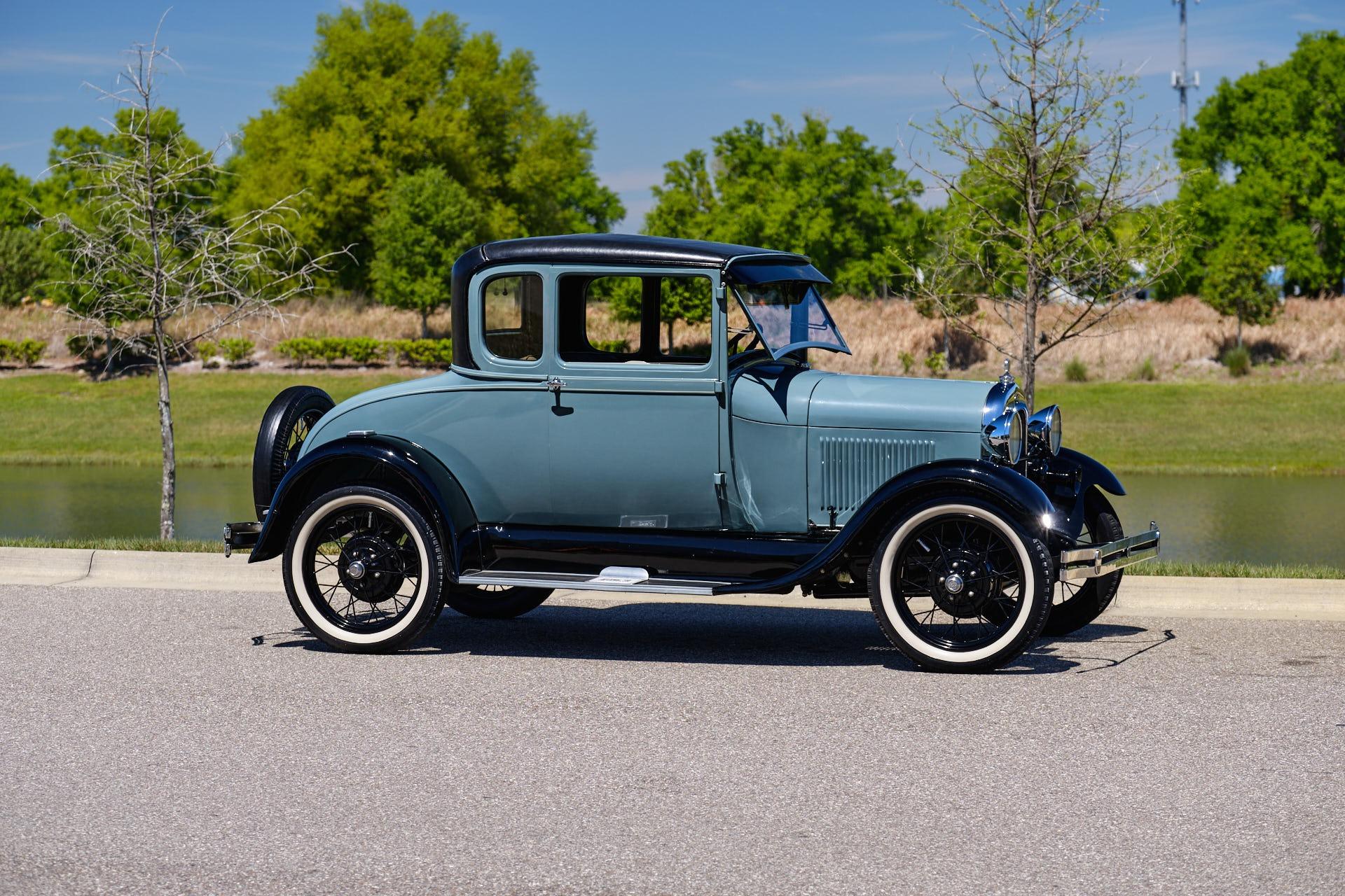 1928 Ford  Model A 97