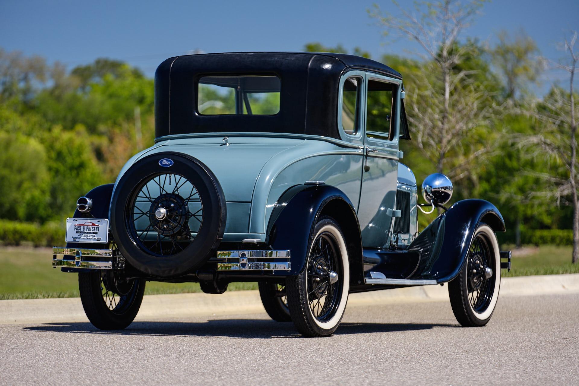 1928 Ford  Model A 51