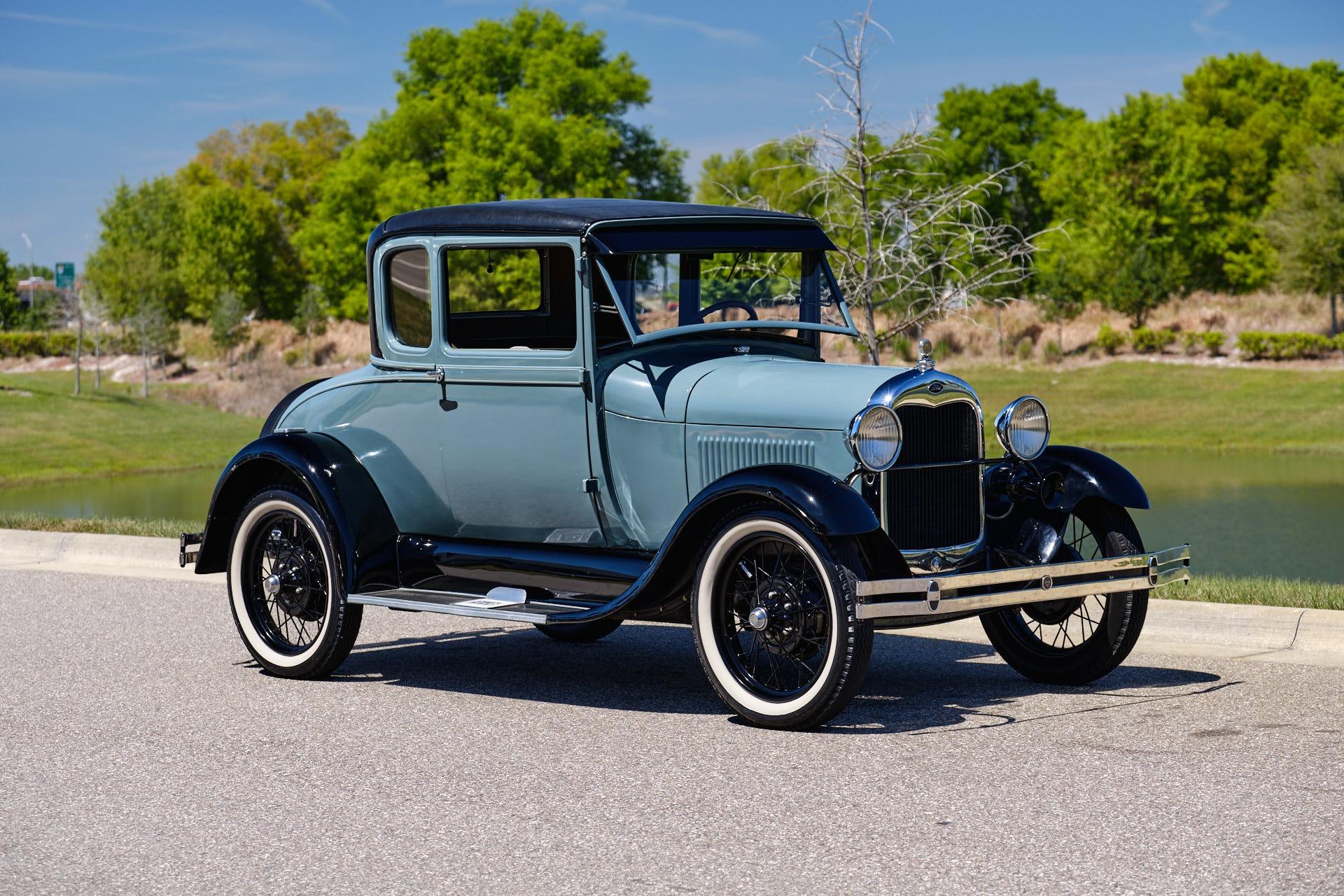 1928 Ford  Model A 7