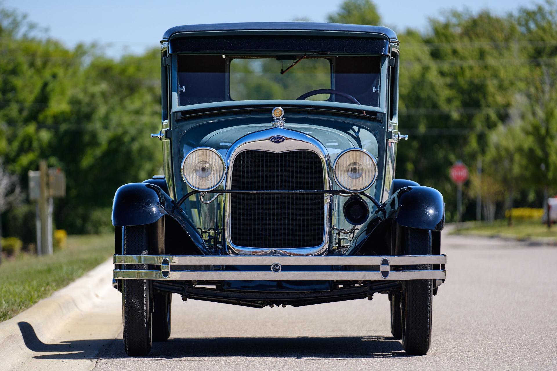 1928 Ford  Model A 8