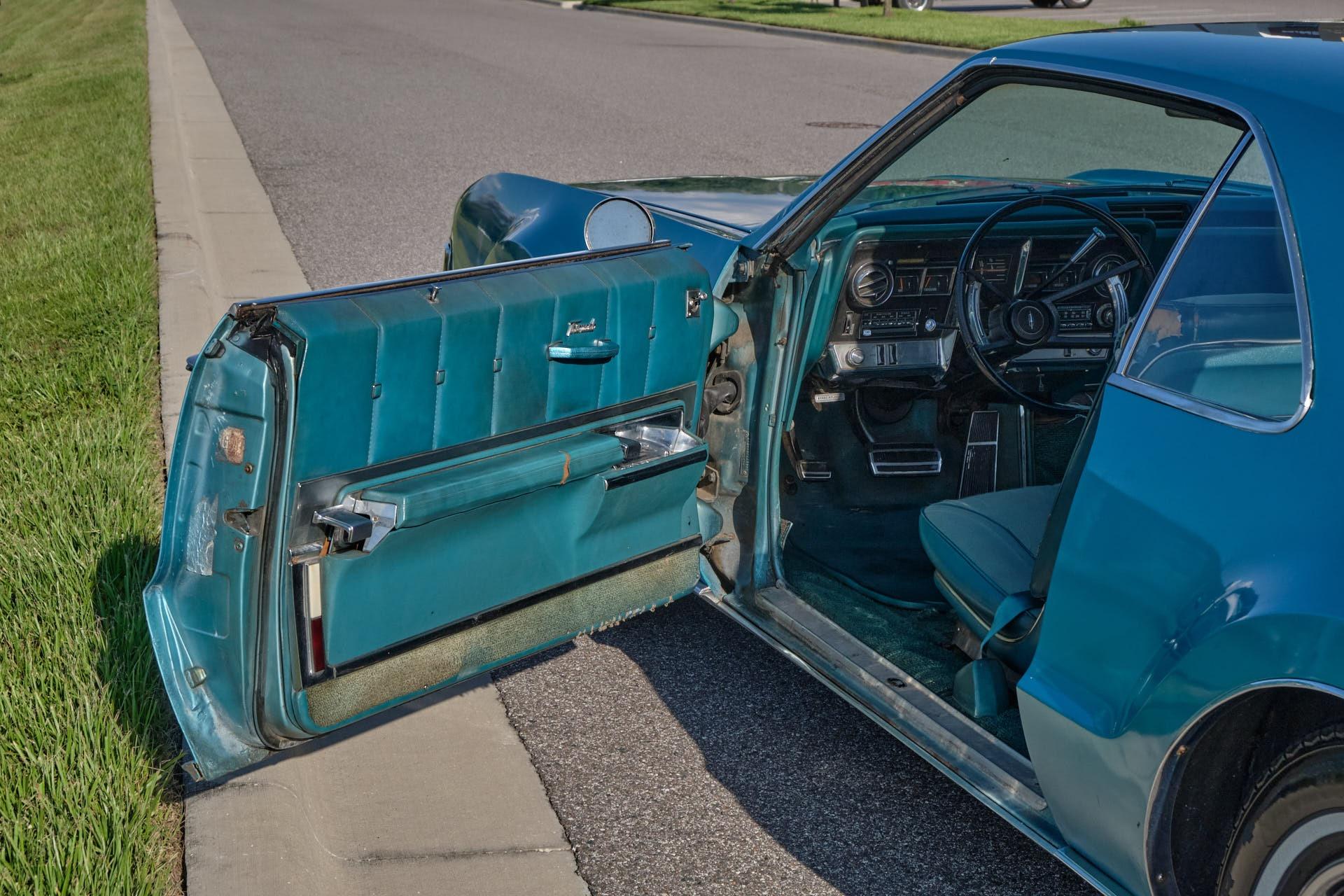 1967 Oldsmobile Toronado 96