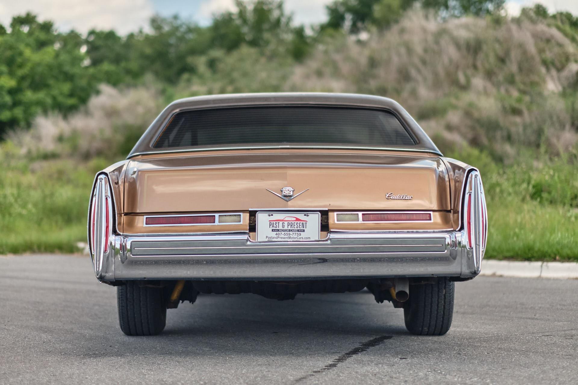1976 Cadillac  Coupe Deville 73