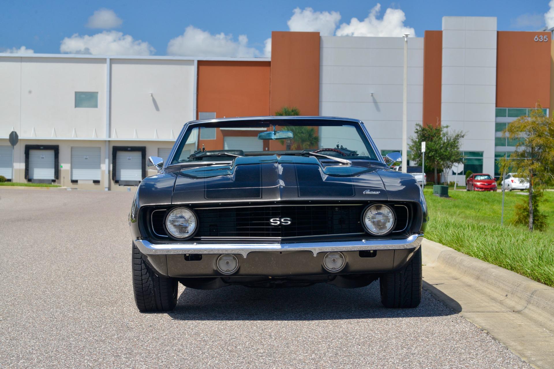 1969 Chevrolet Camaro SS 48