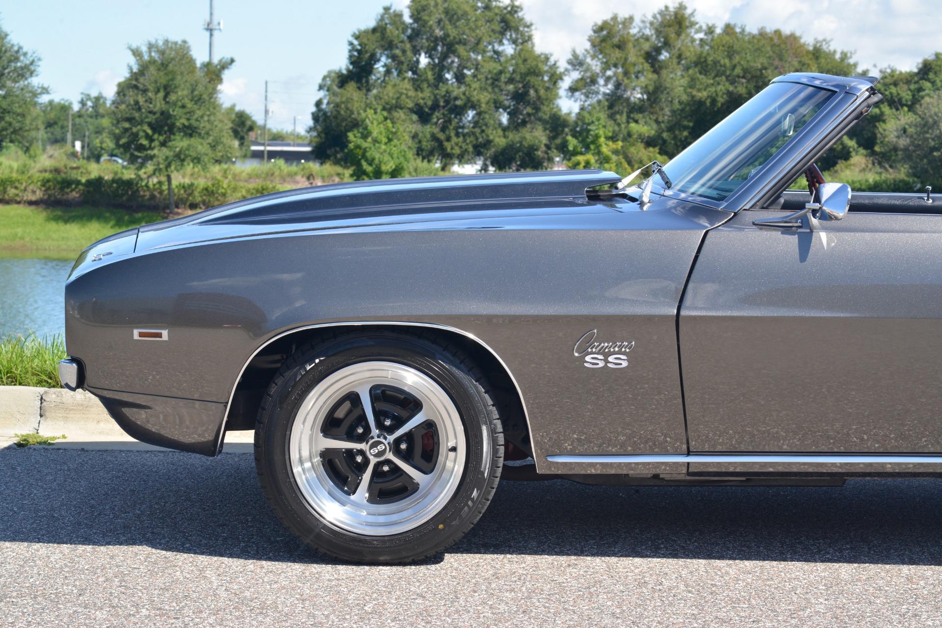 1969 Chevrolet Camaro SS 30