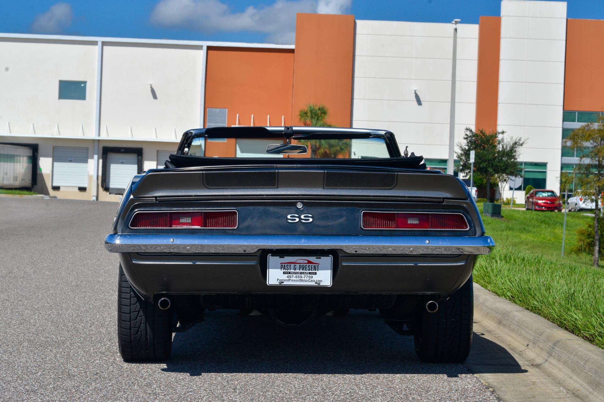 1969 Chevrolet Camaro SS 23