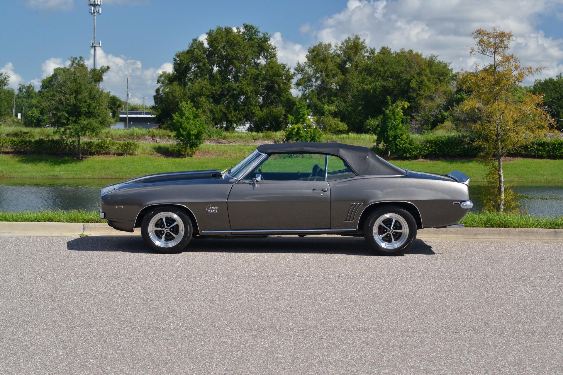 1969 Chevrolet Camaro SS 33