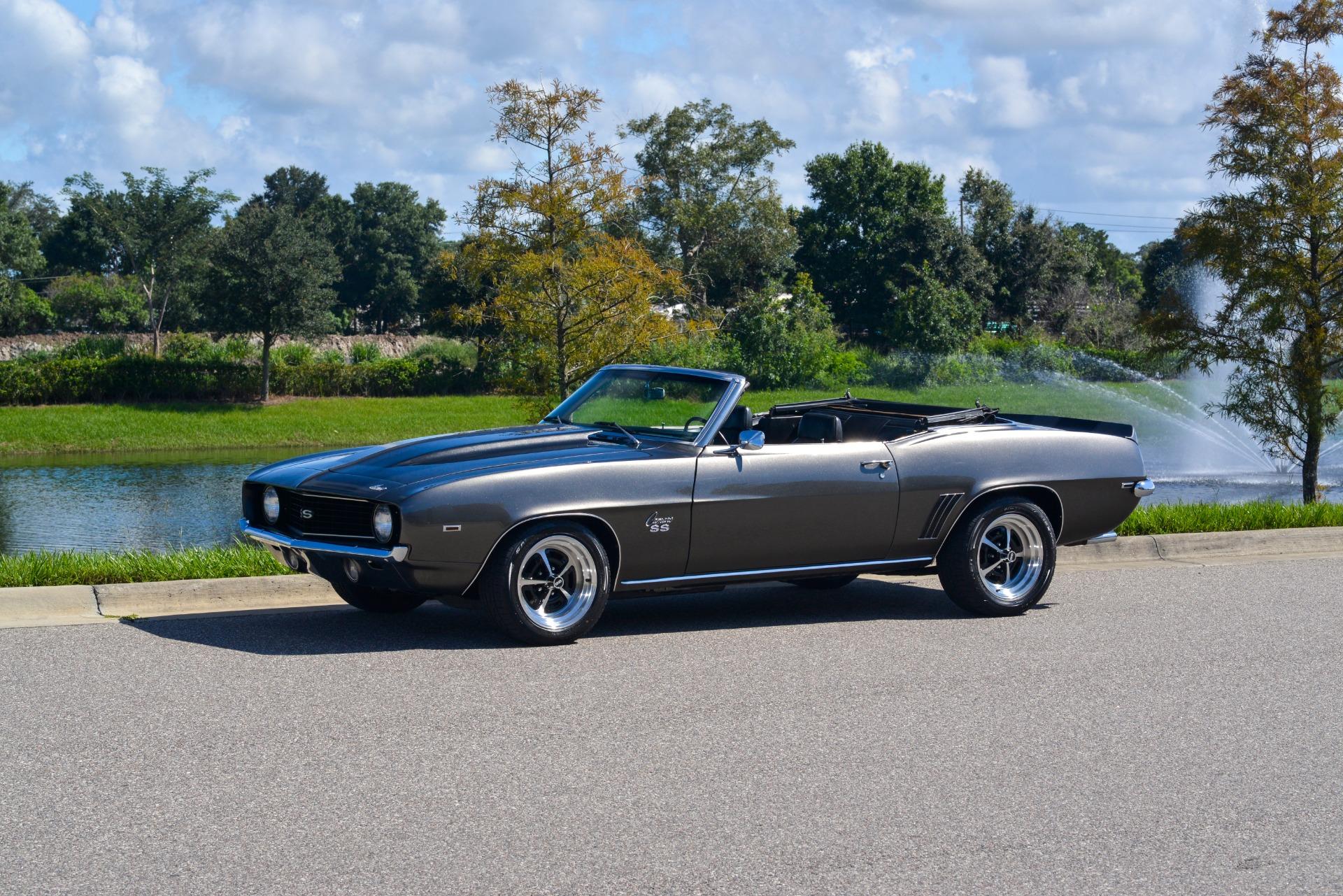 1969 Chevrolet Camaro SS 19