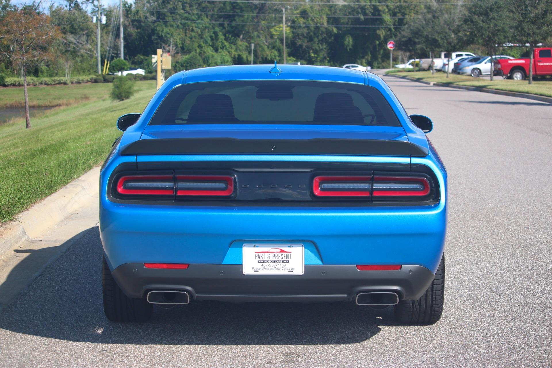 2023 Dodge Challenger 4